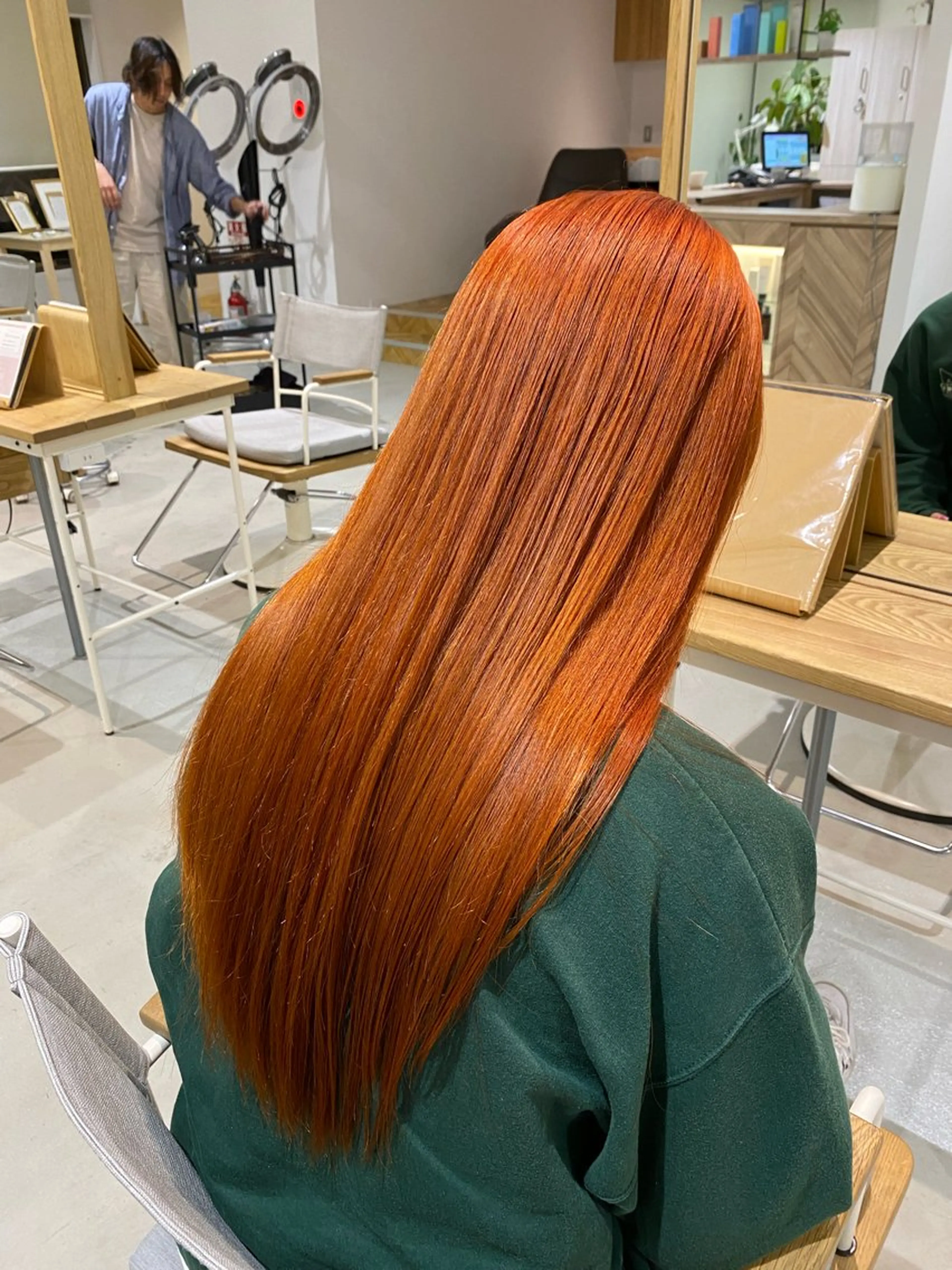 セミロング カラー yate'/ Wカラー/小出捷也のヘアスタイル