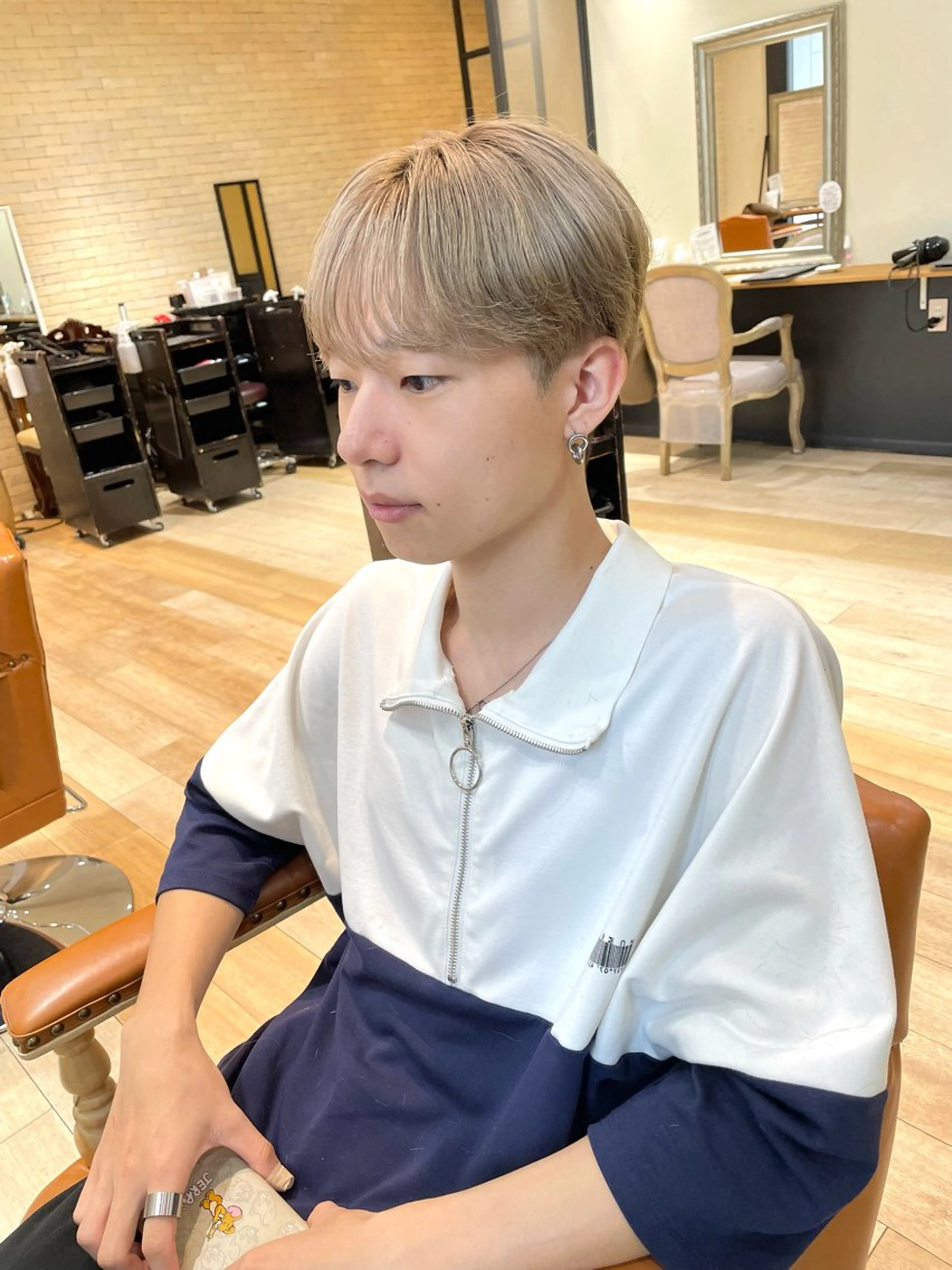 メンズ 亀川蓮 Agu hairのヘアスタイル