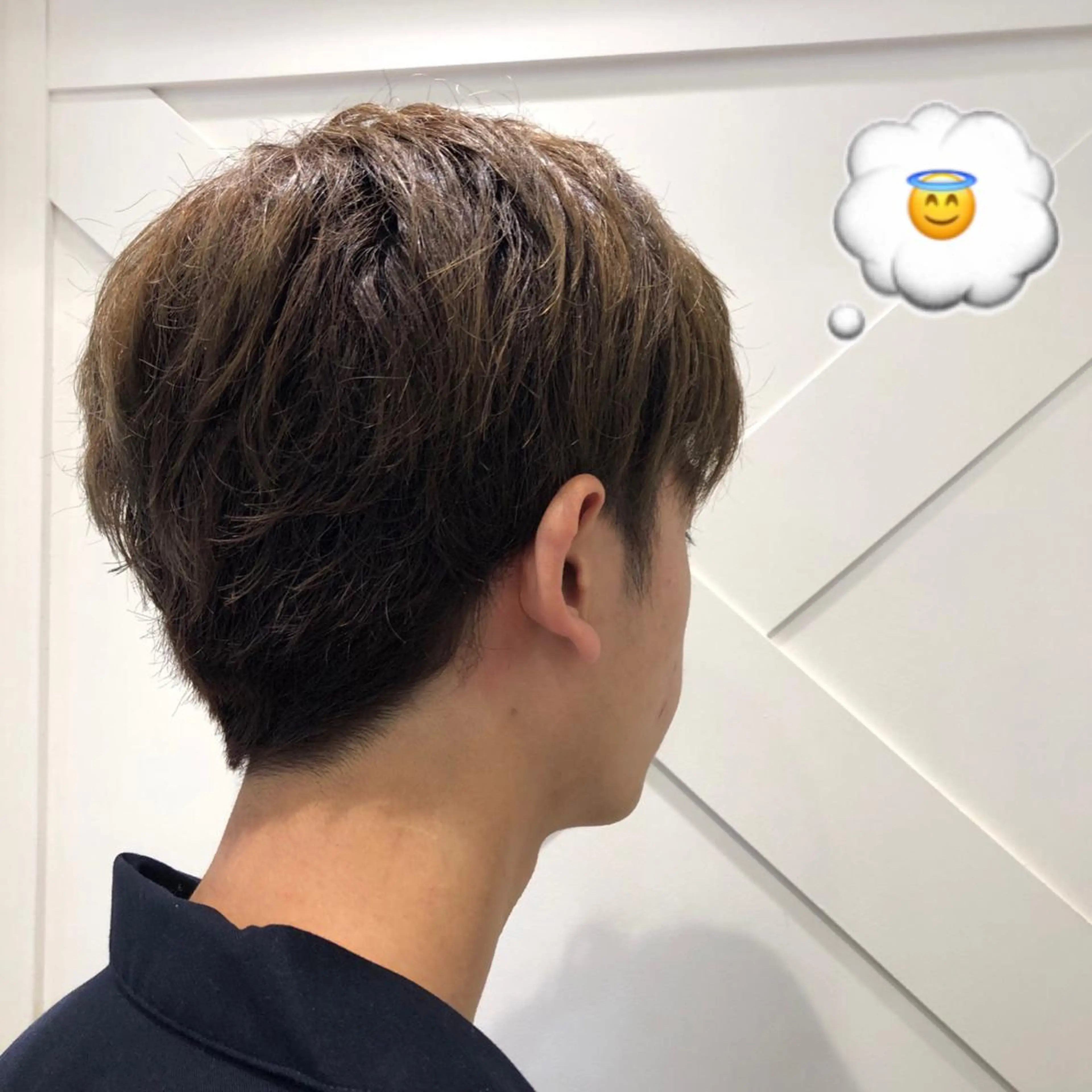 ショート カラー メンズ アッシュ ベージュカラー ヘアカラー 🌺ウルフカット職人 新垣渚🐺のヘアスタイル