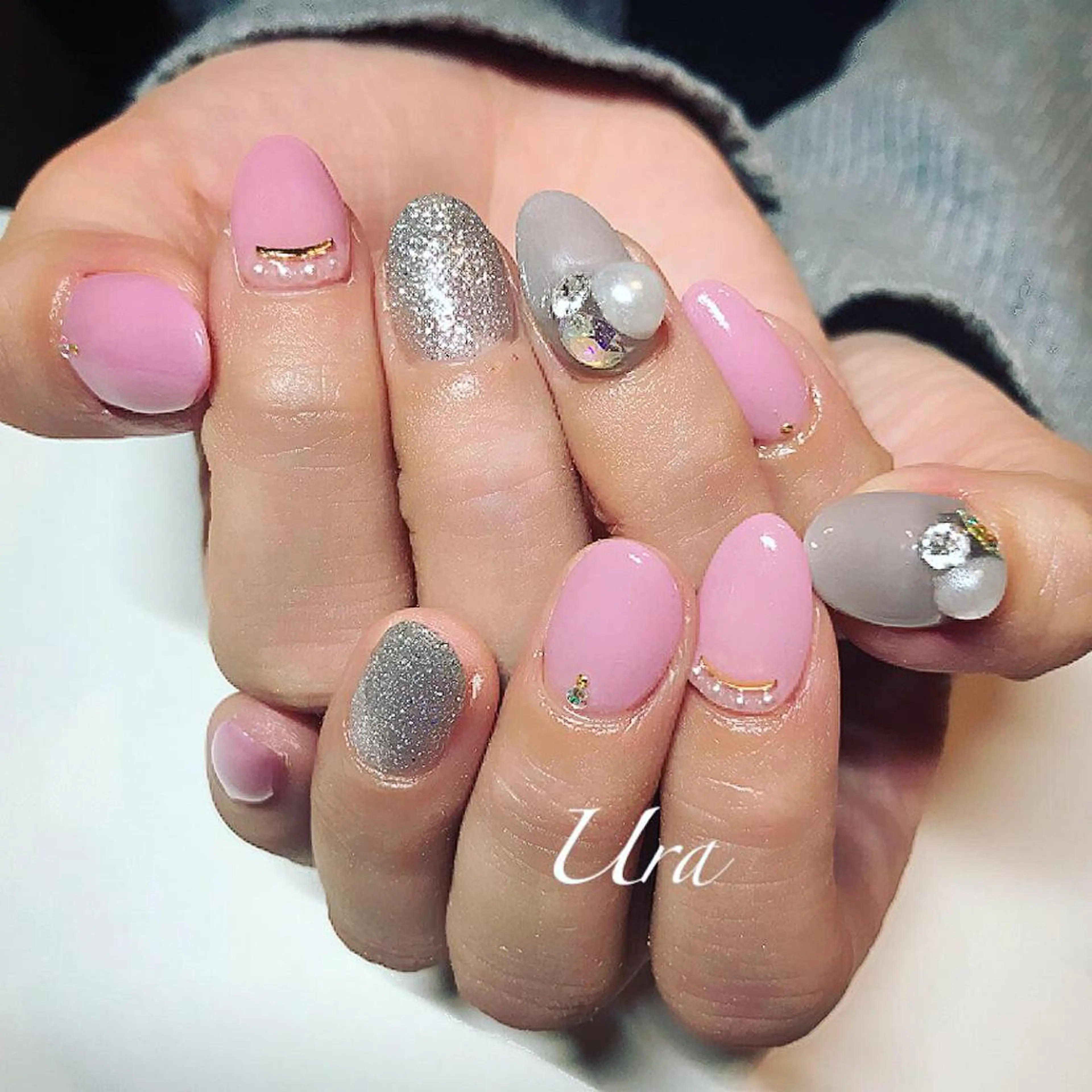 ネイル UrakoNail 《nail》のネイルデザイン
