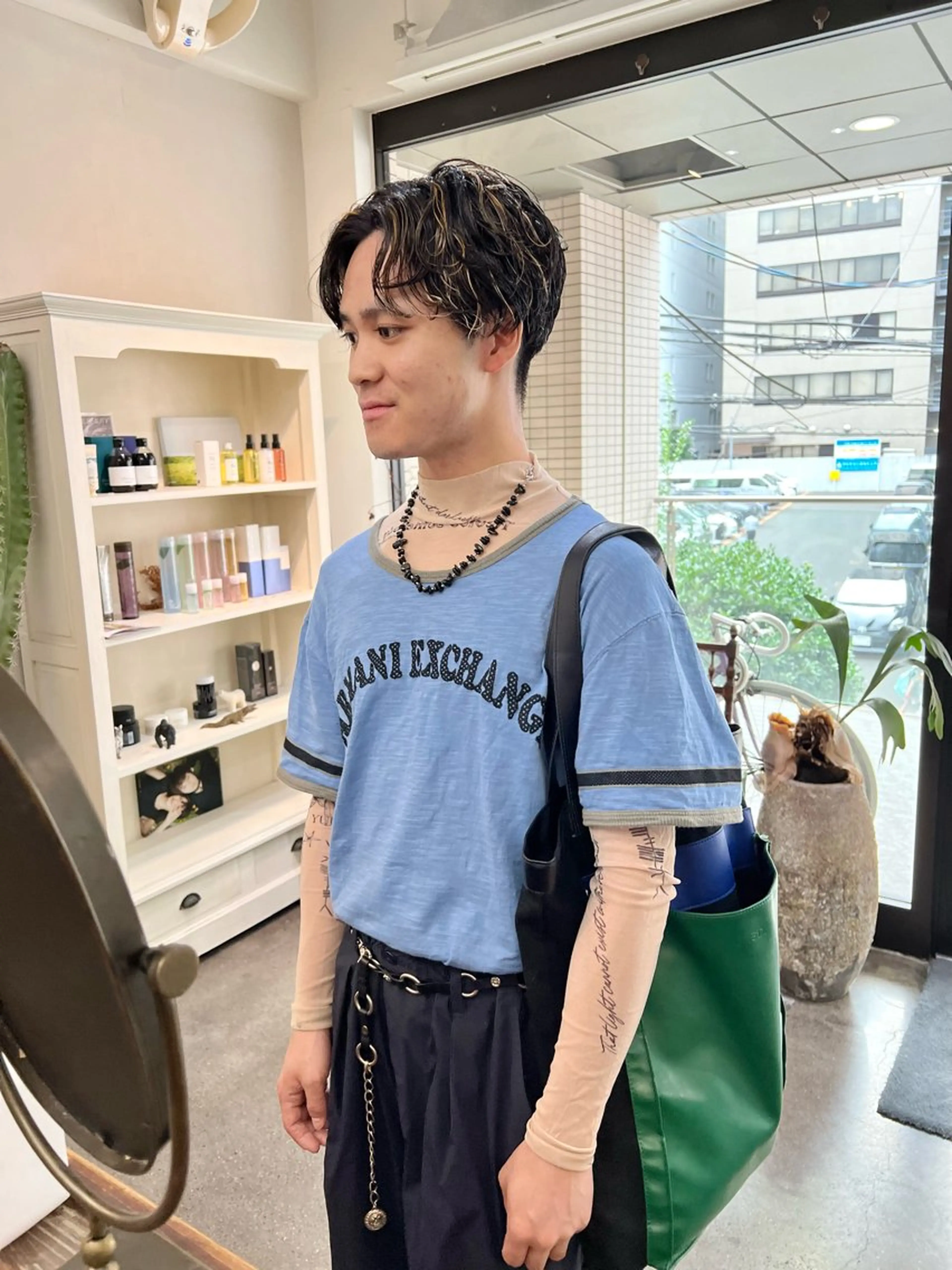 ショート パーマ ハンサムショート ハイライト ショートヘア カット ヘアカラー パーマ 縮毛矯正 トリートメント 千葉 郁也のヘアスタイル