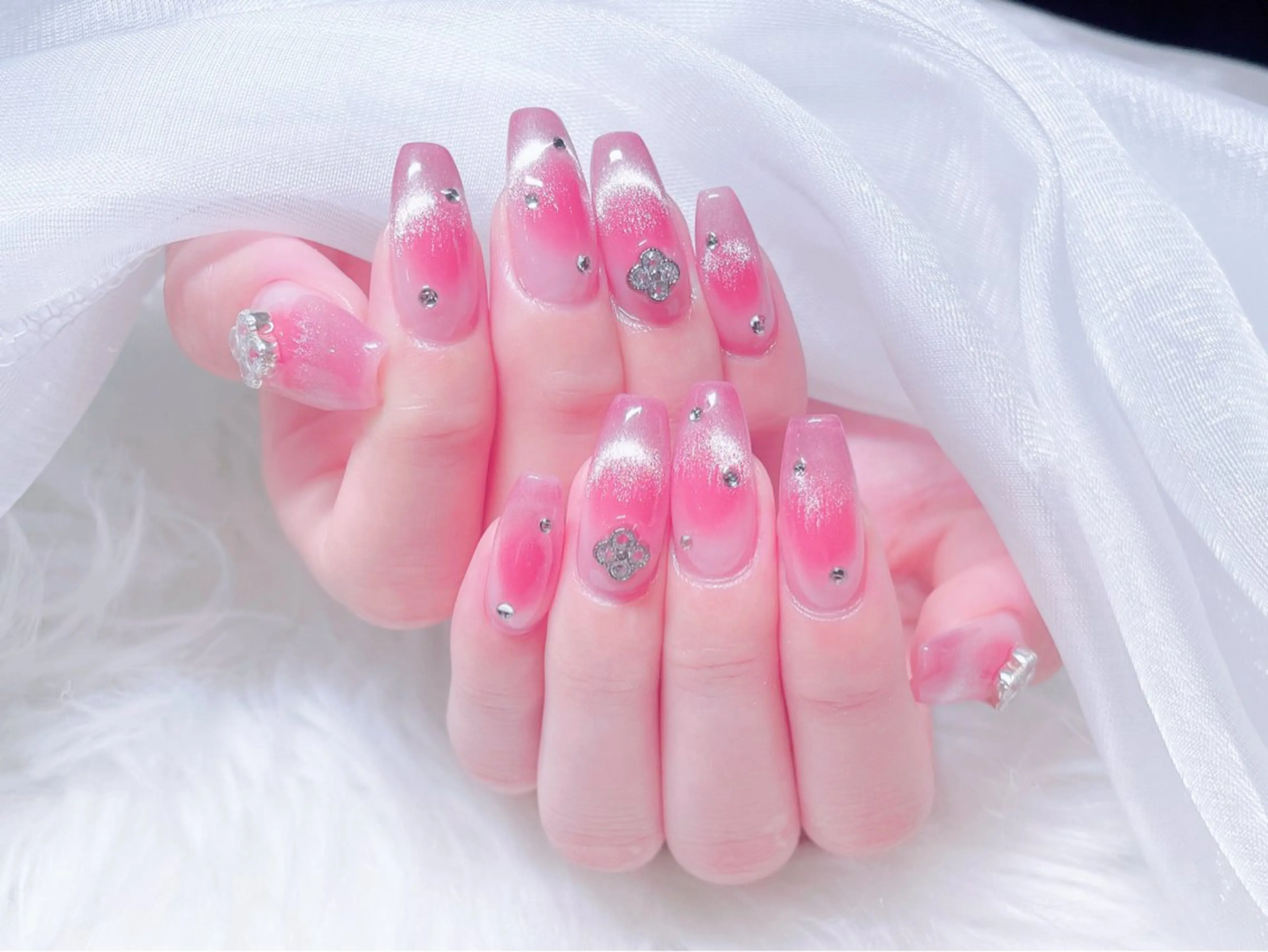 ネイル ハンドネイル ＬuＬu ネイルサロンのネイルデザイン