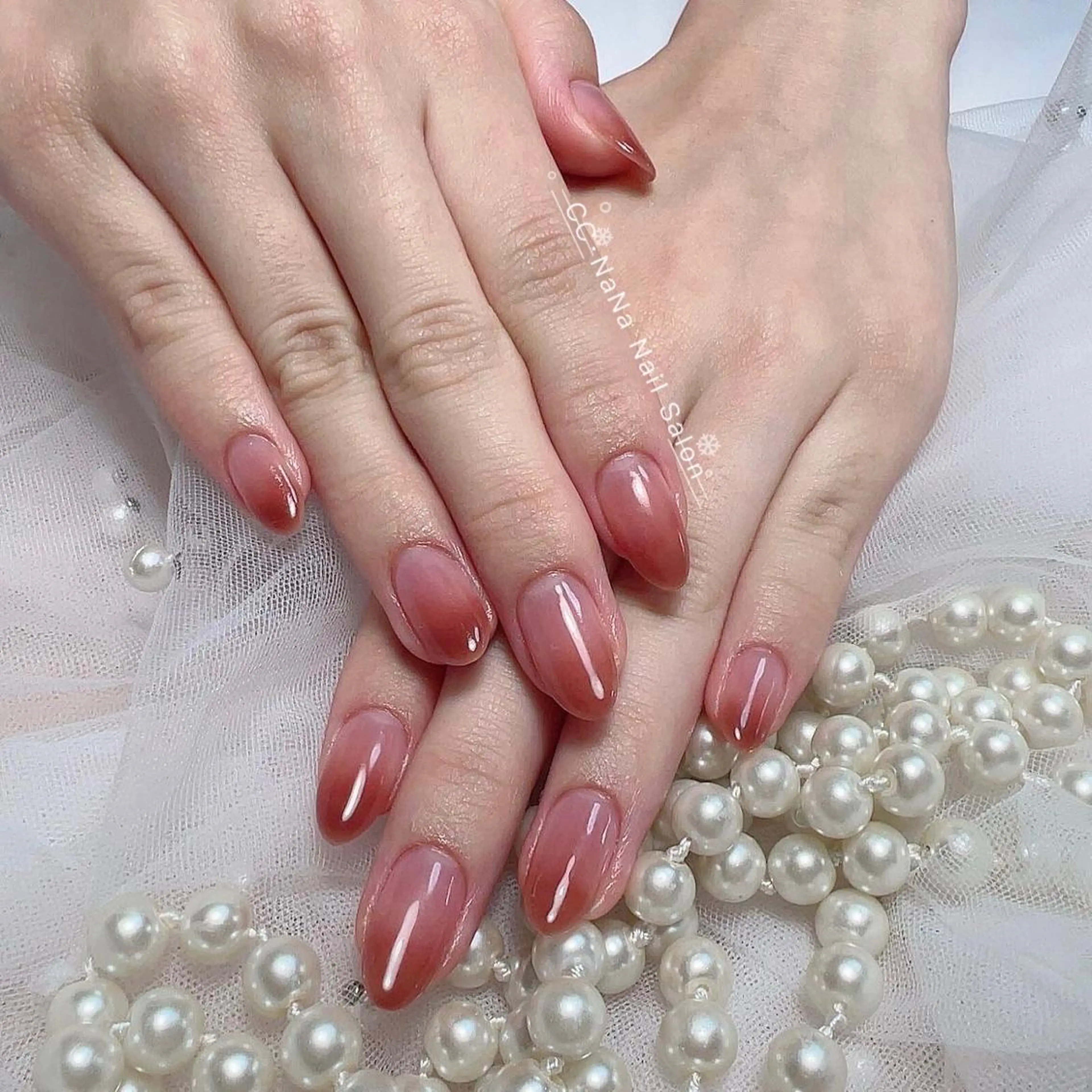 【初回オフ無料ケア込み】 ✨ミニモ限定価格✨カラーグラデーション✨ベース色あり【当日予約OK、すぐ予約OK】の写真