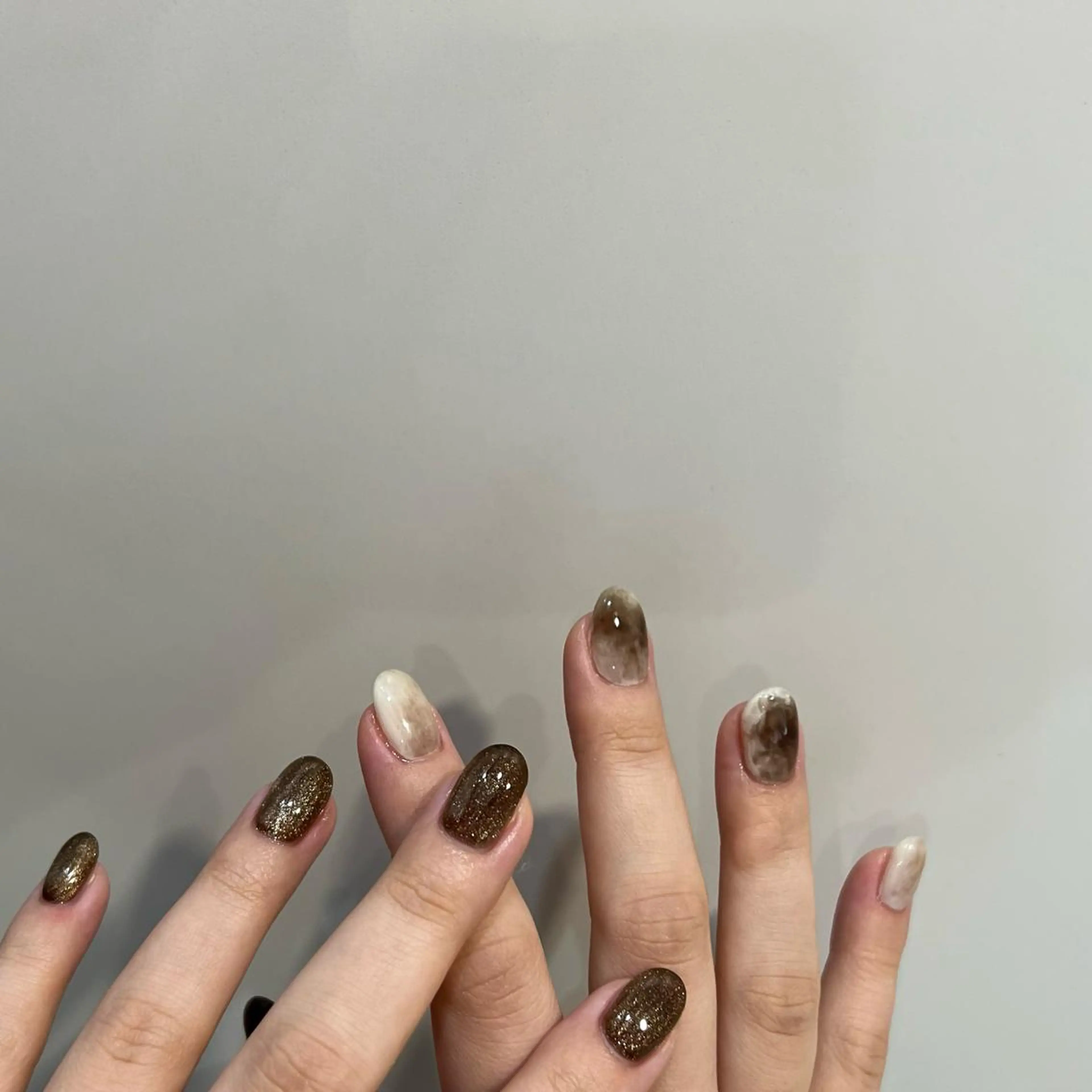 ネイル マグネットネイル ハンドネイル private salon liu.のネイルデザイン