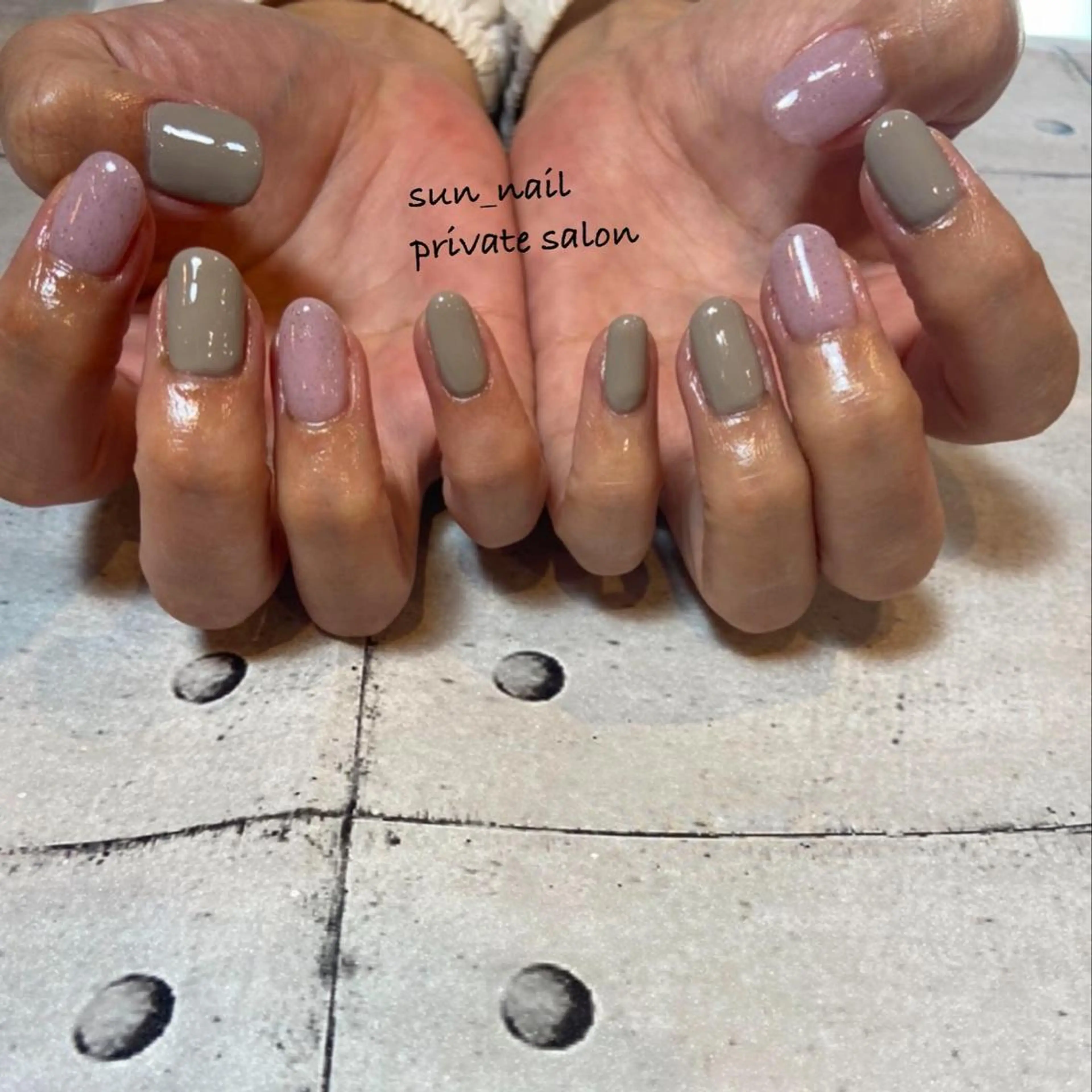 ネイル アートネイル ブラウン ジェルネイル ミラーネイル ニュアンスネイル . unffのネイルデザイン