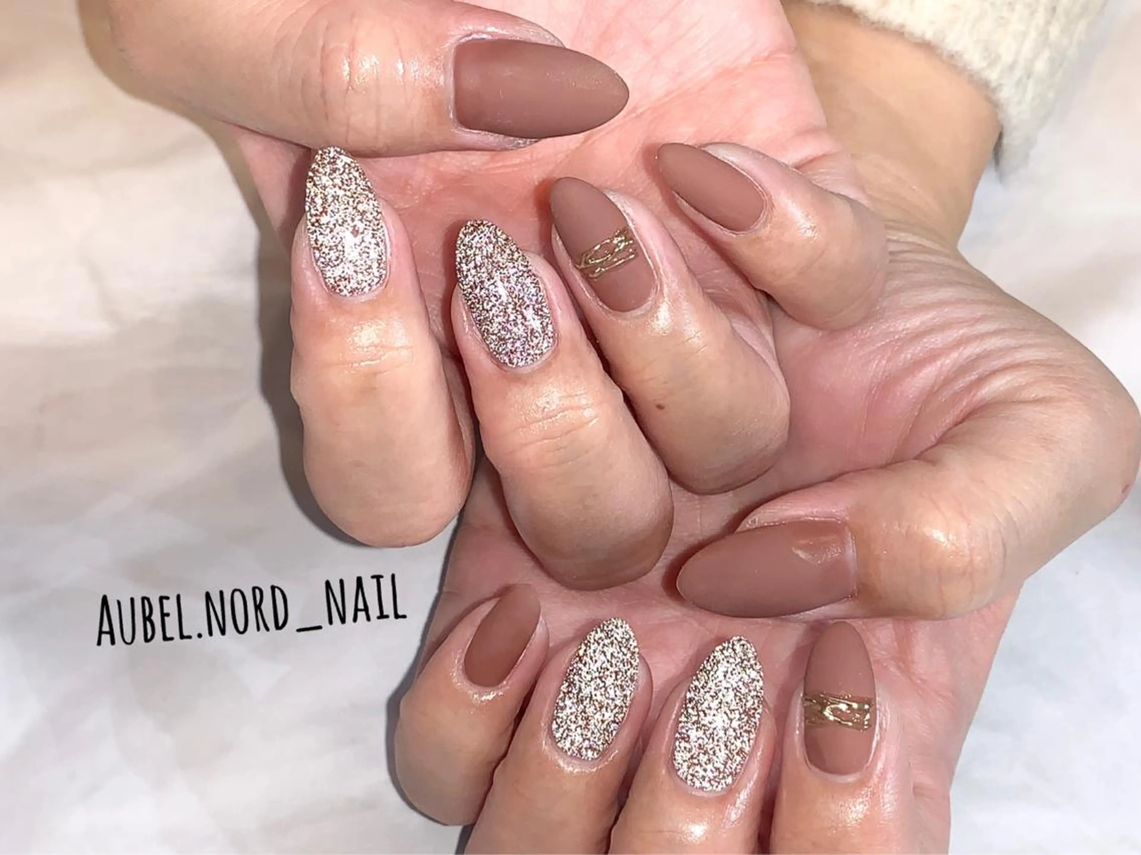 ネイル フラッシュネイル マットネイル Aubel.nord_nail所属・Aubel.nord オーベルノールのネイルデザイン