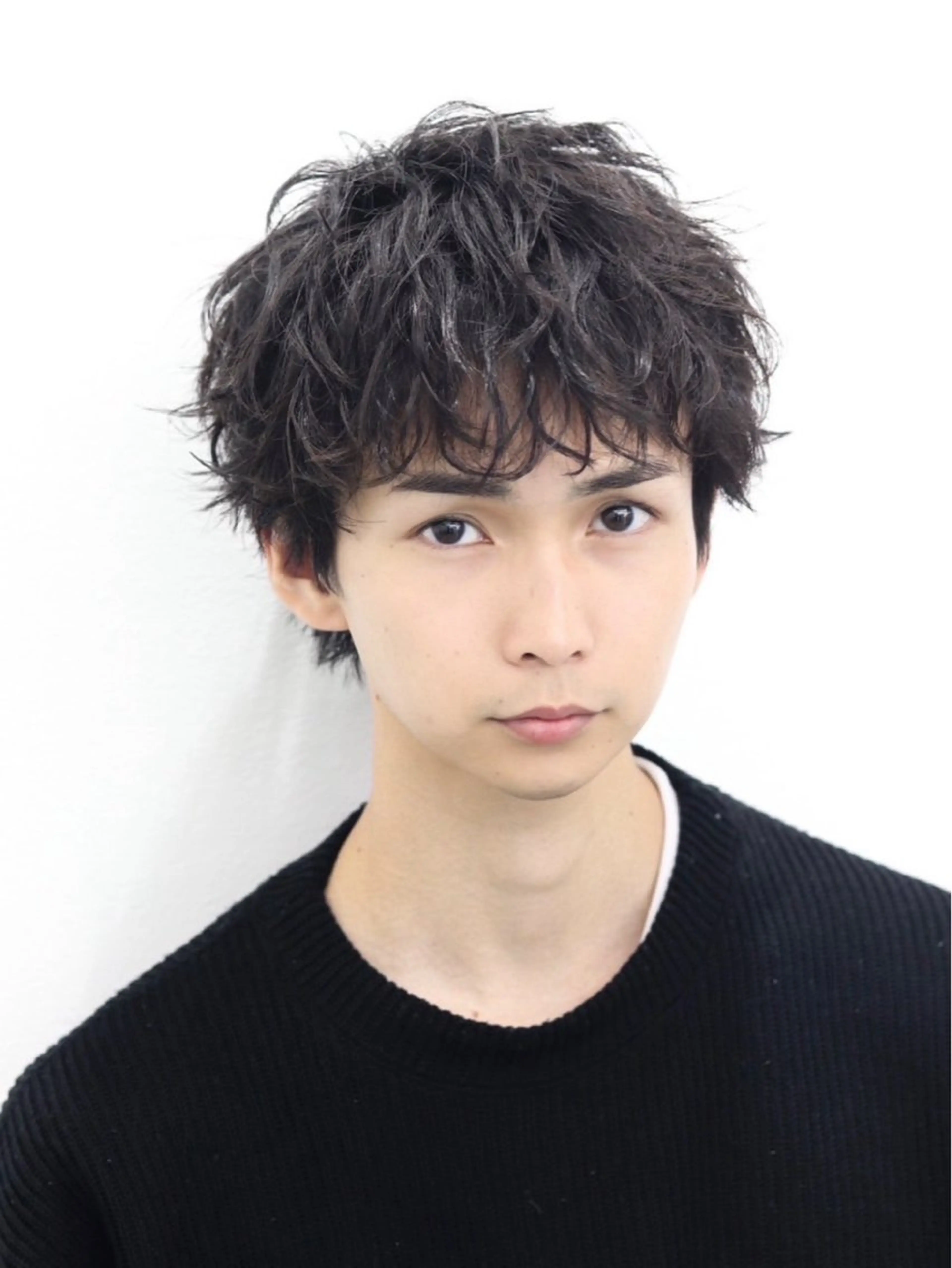 ミディアム カラー パーマ ヘアアレンジ メンズ 似合わせカット メンズ特化❤️‍🔥 RIKU❤️‍🔥のヘアスタイル