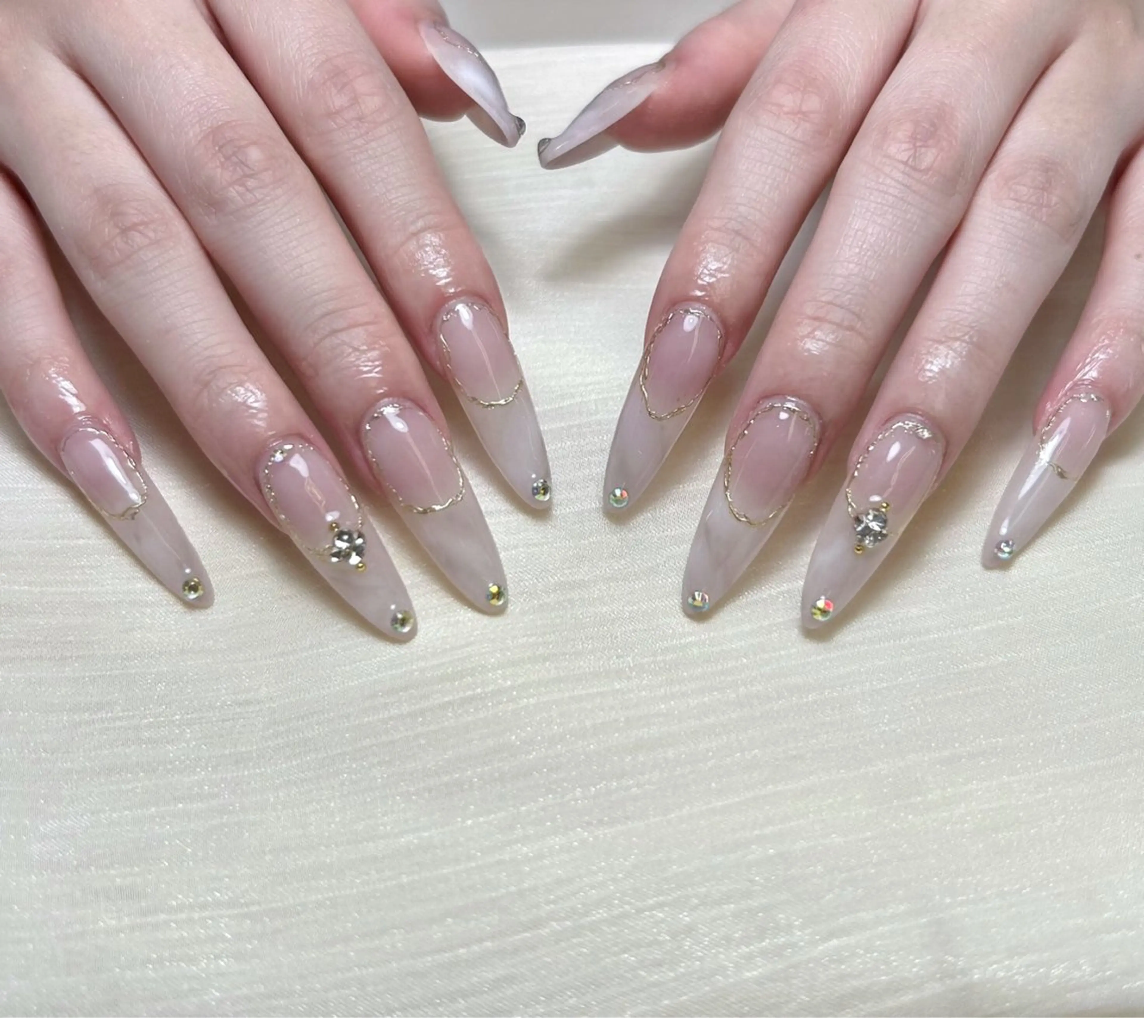 ネイル M🌷nail 長さだし専門店のネイルデザイン
