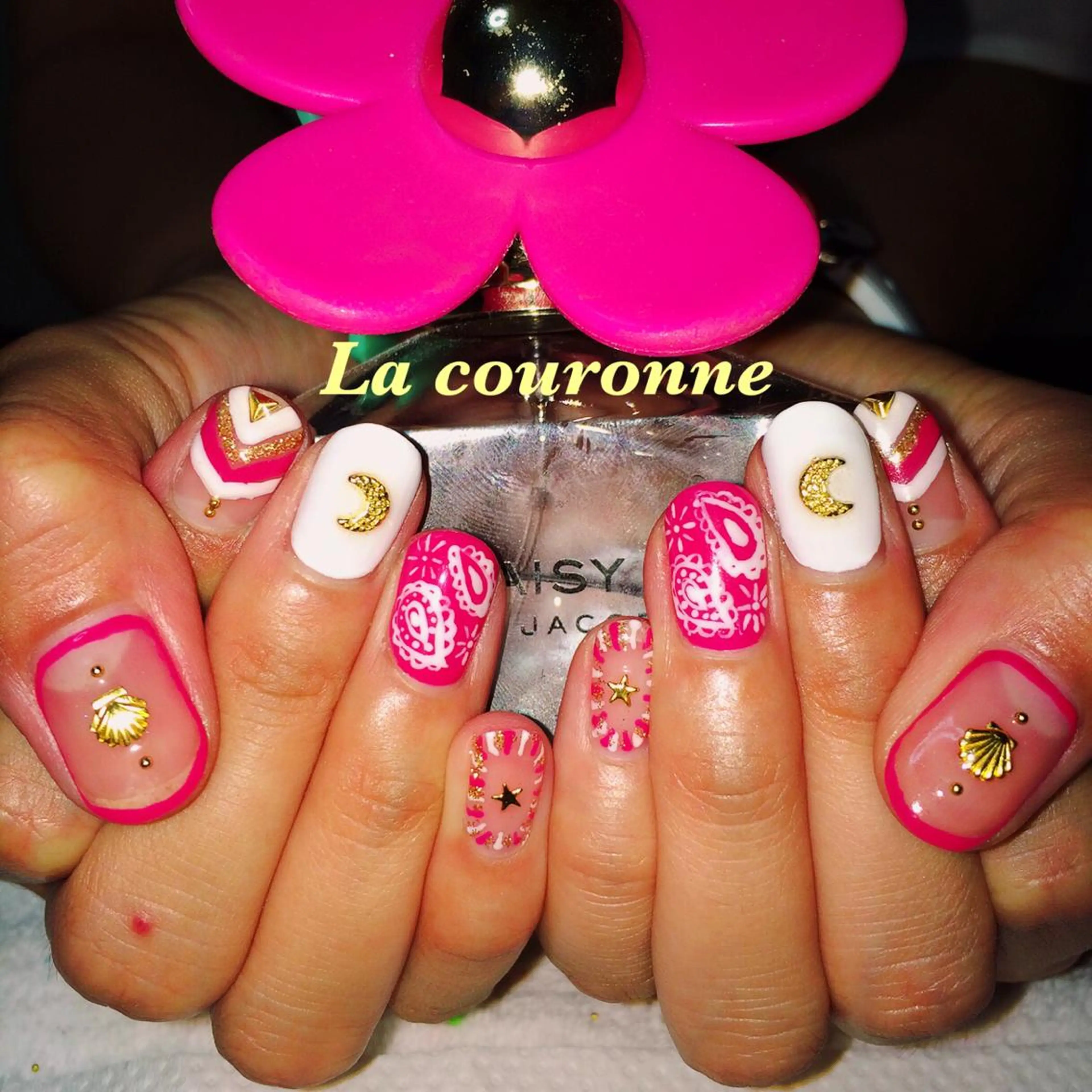 ネイル Lacouronne NATSUMIのネイルデザイン