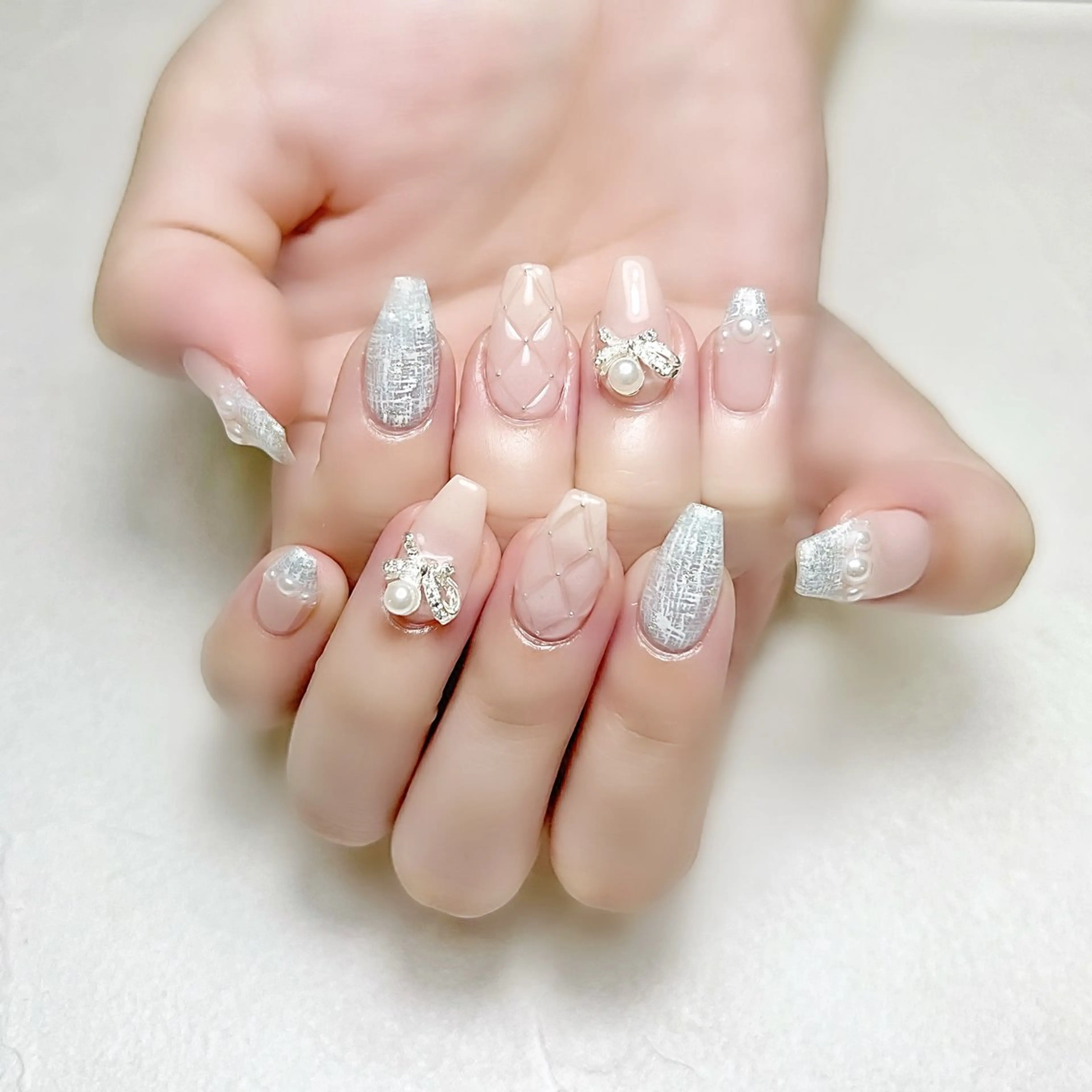 ネイル ブルー フレンチネイル ラメ(グリッター) 水色 ツイードネイル rouse nail RISATOのネイルデザイン