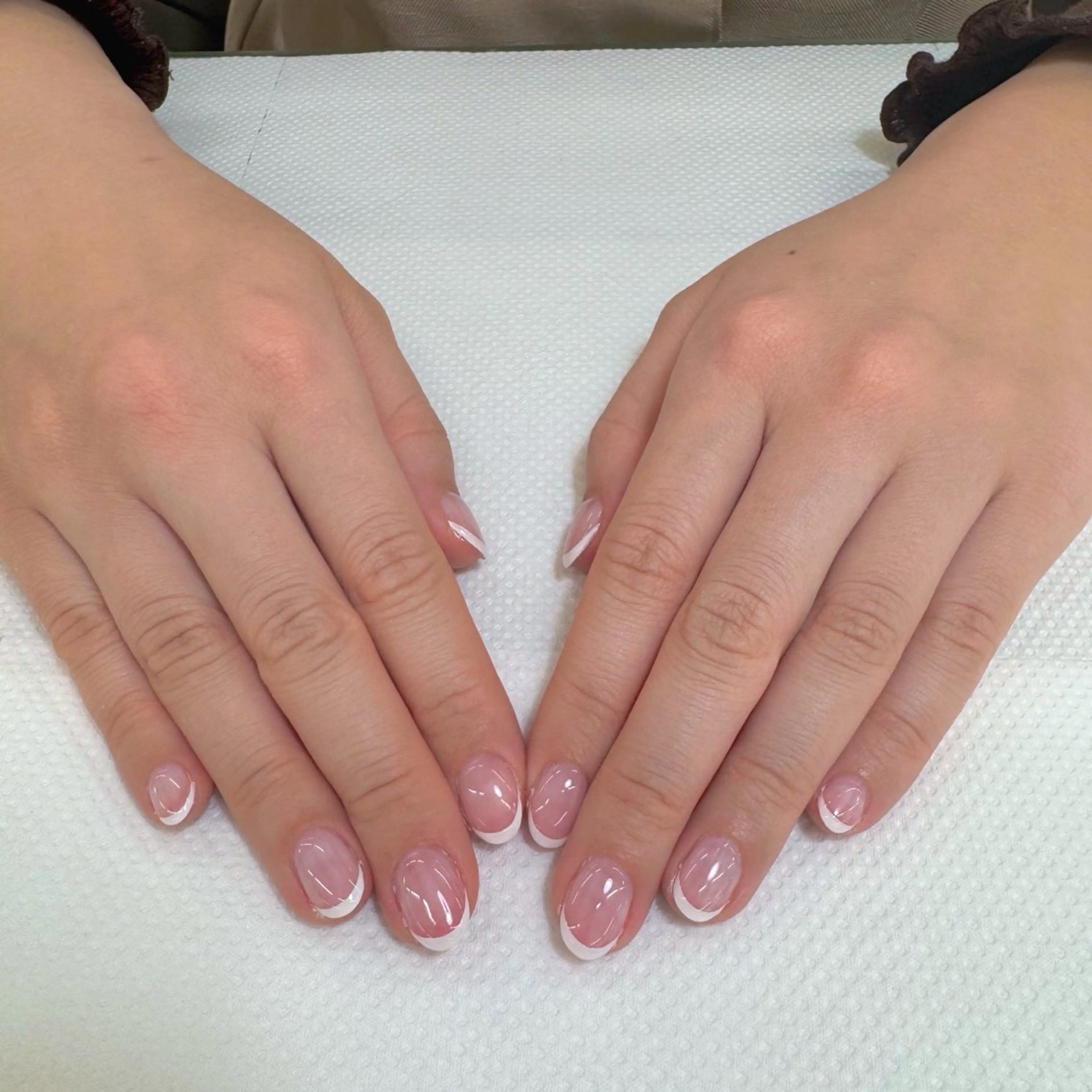 ネイル フレンチネイル ハンドネイル 【MAXKELLY】 Shiotaのネイルデザイン