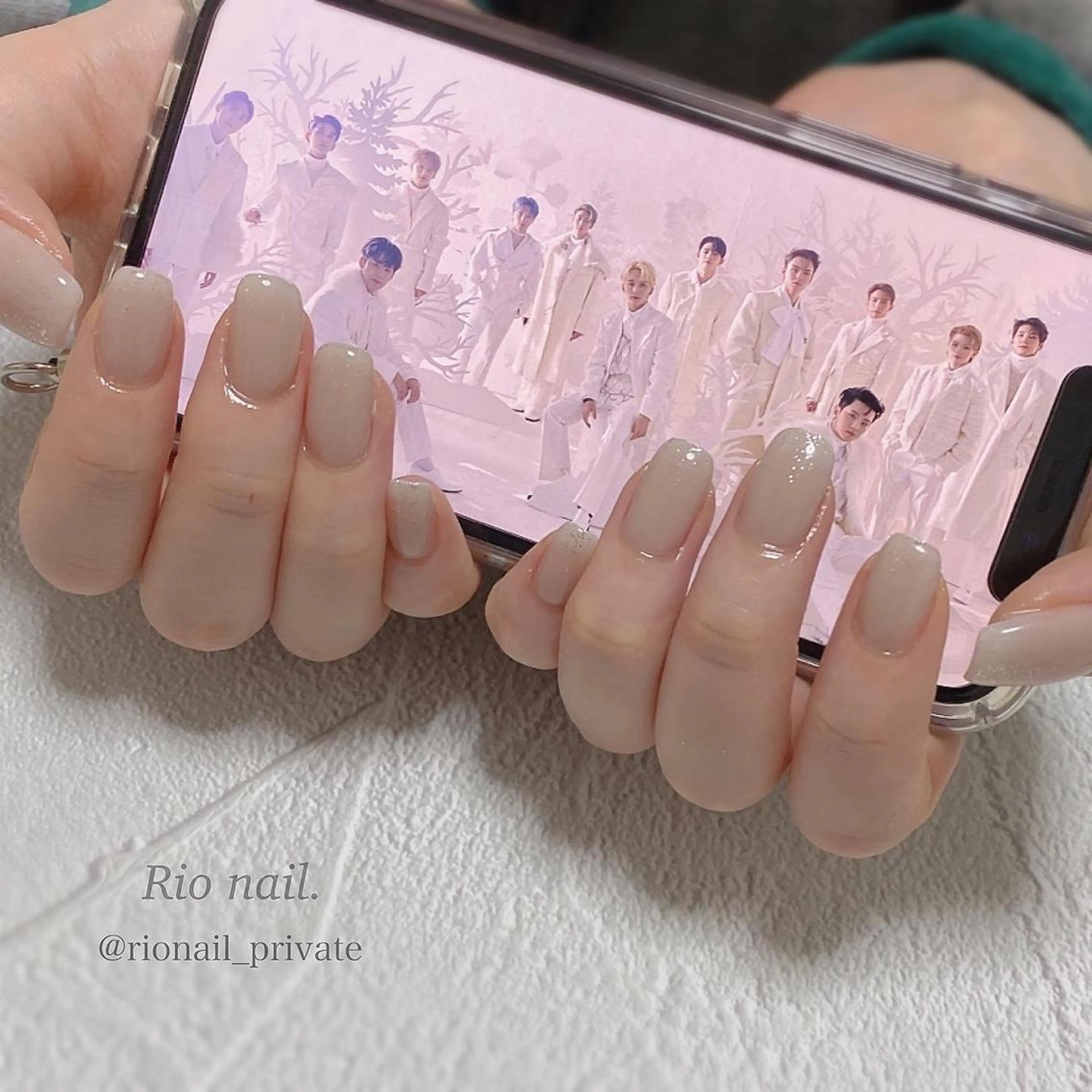 ネイル グラデーション ラメ(グリッター) nailsalon LiNNeのネイルデザイン