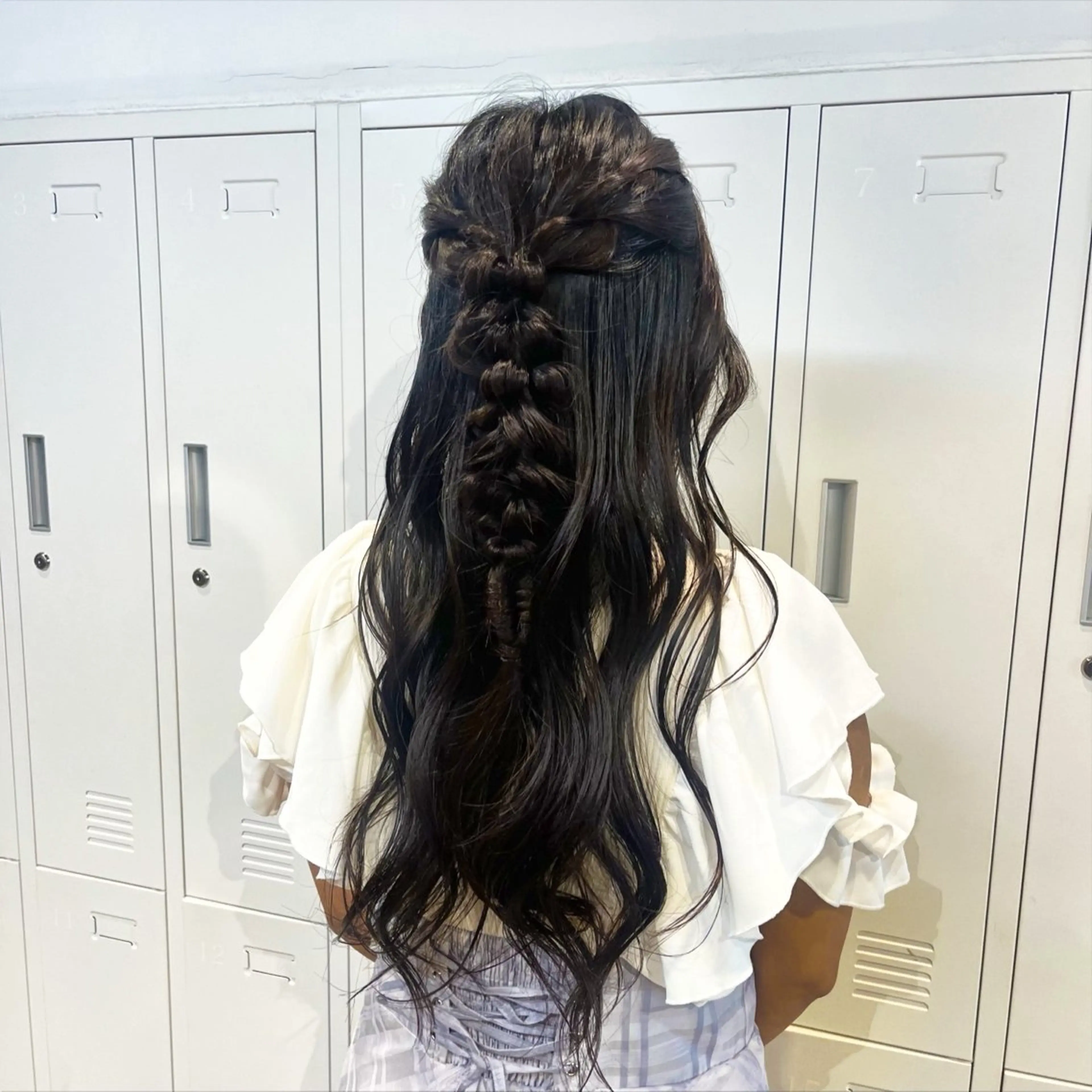 ロング ヘアセット 🌷レイヤーカット/ フルキシオリ🌷のヘアスタイル