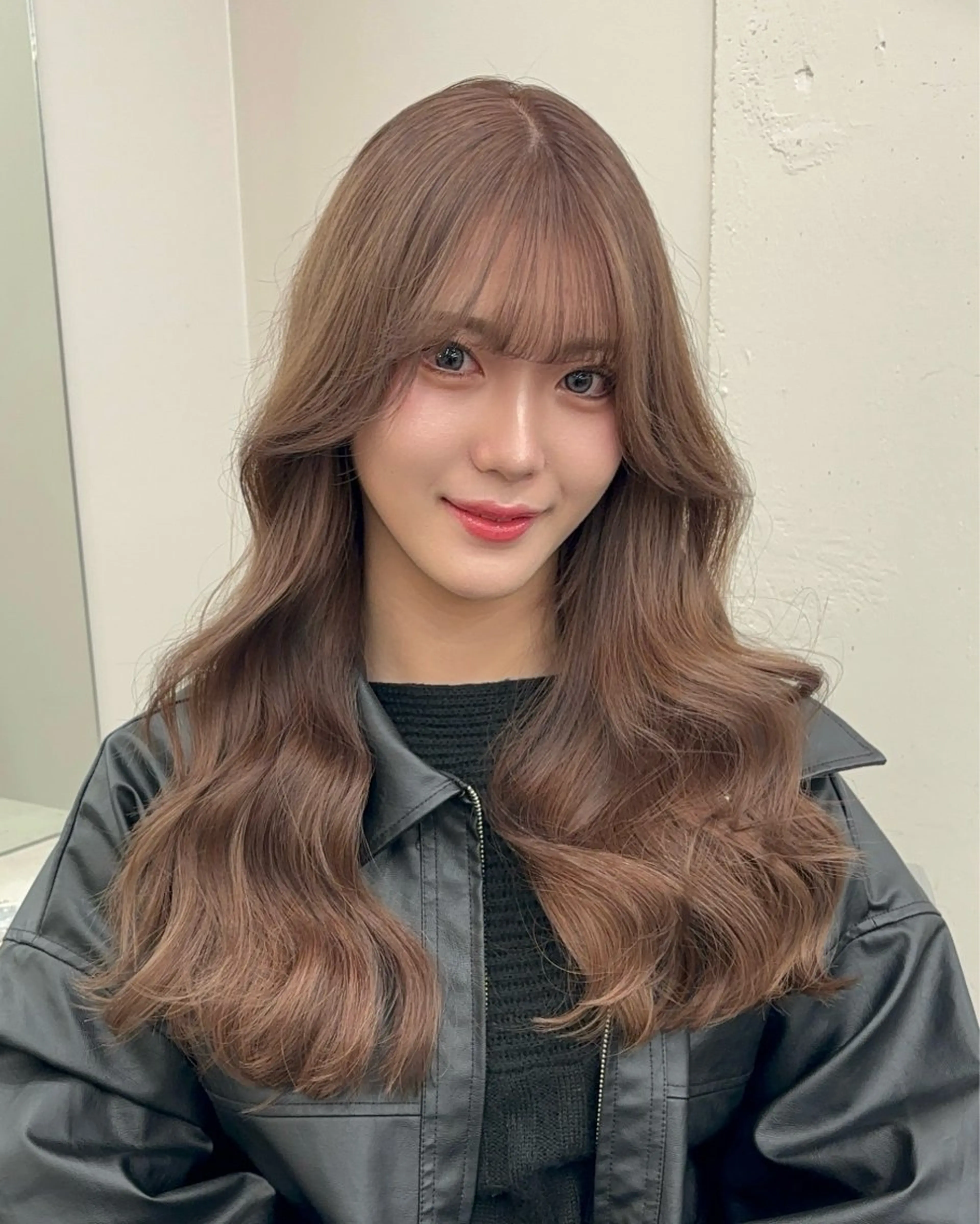 【🧸レイヤーカット+ブリーチなしダブルカラー+System内部補修トリートメント🧸】¥17500の写真