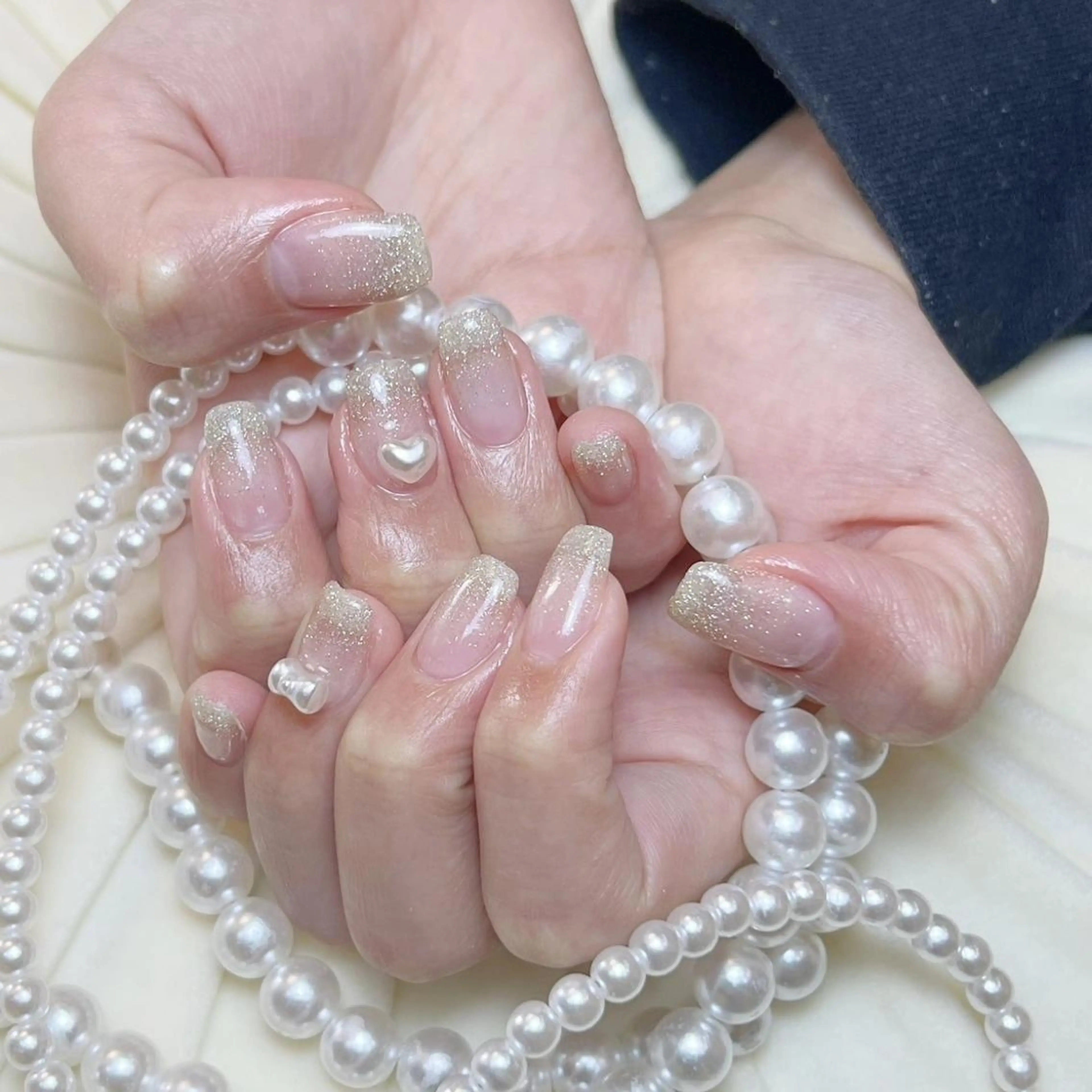 ネイル RAFFINE 月🦋🩵のネイルデザイン