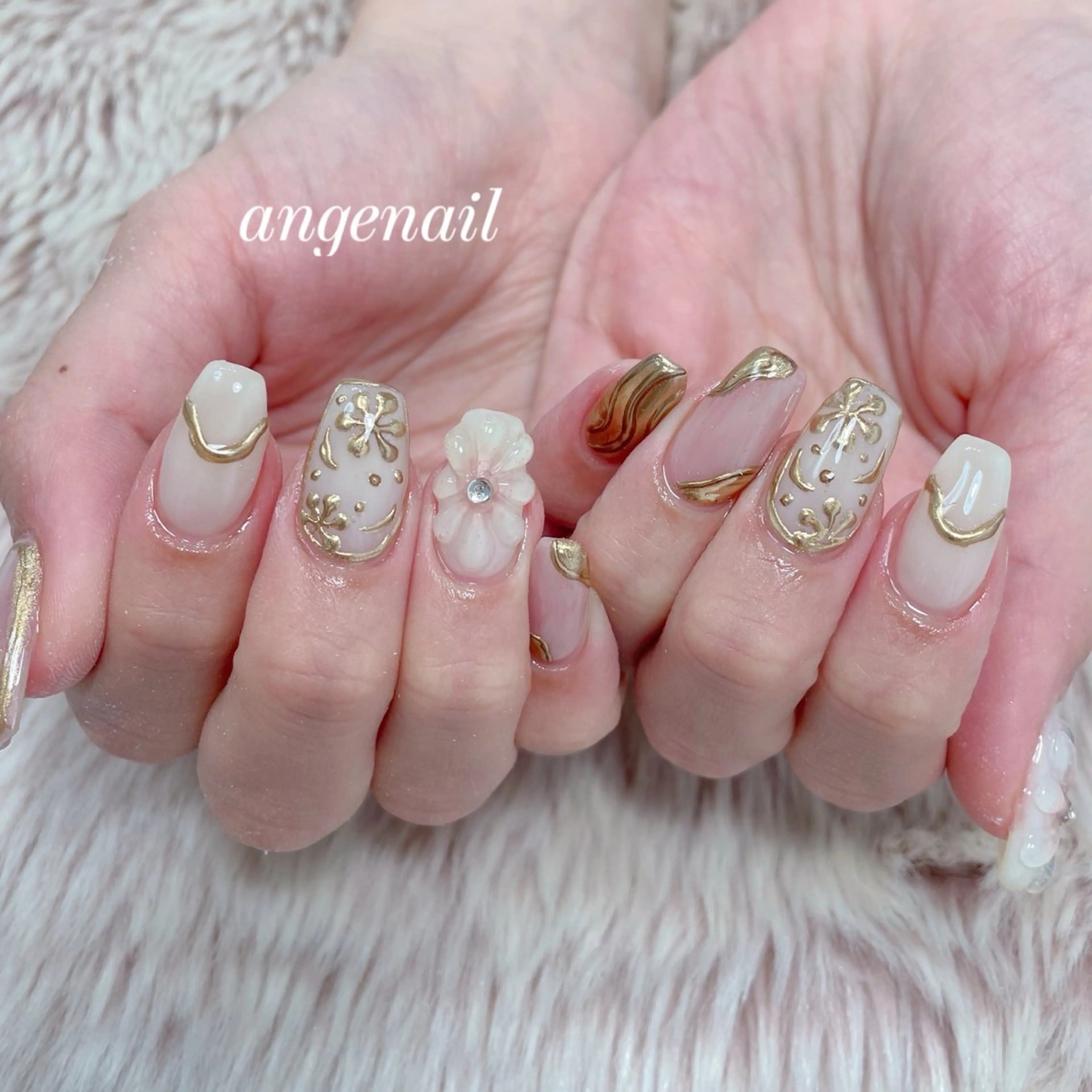 ネイル ハンドネイル オーナーネイリスト MAKIのネイルデザイン