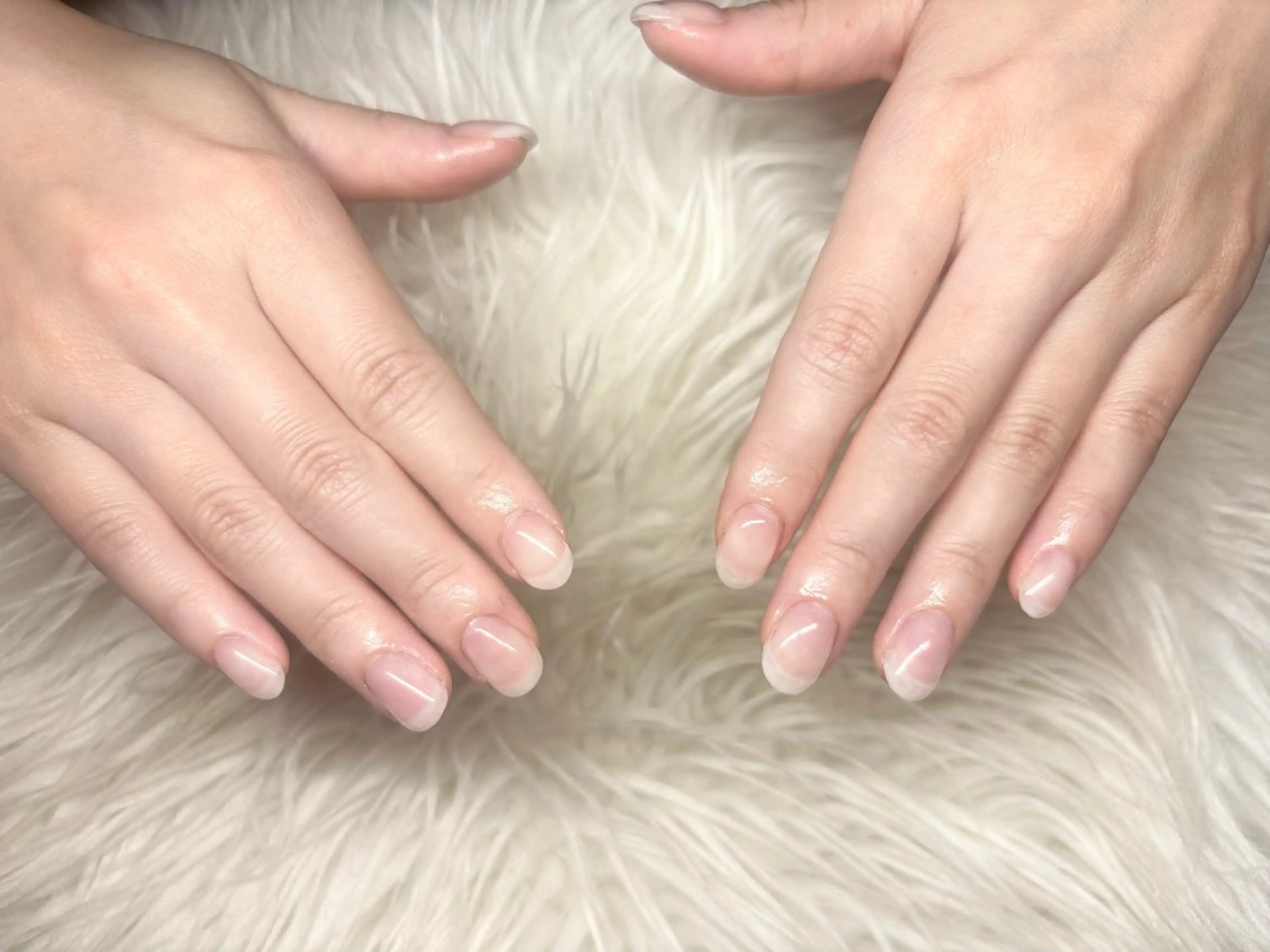 ネイル フレンチネイル シンプルネイル My + リサのネイルデザイン