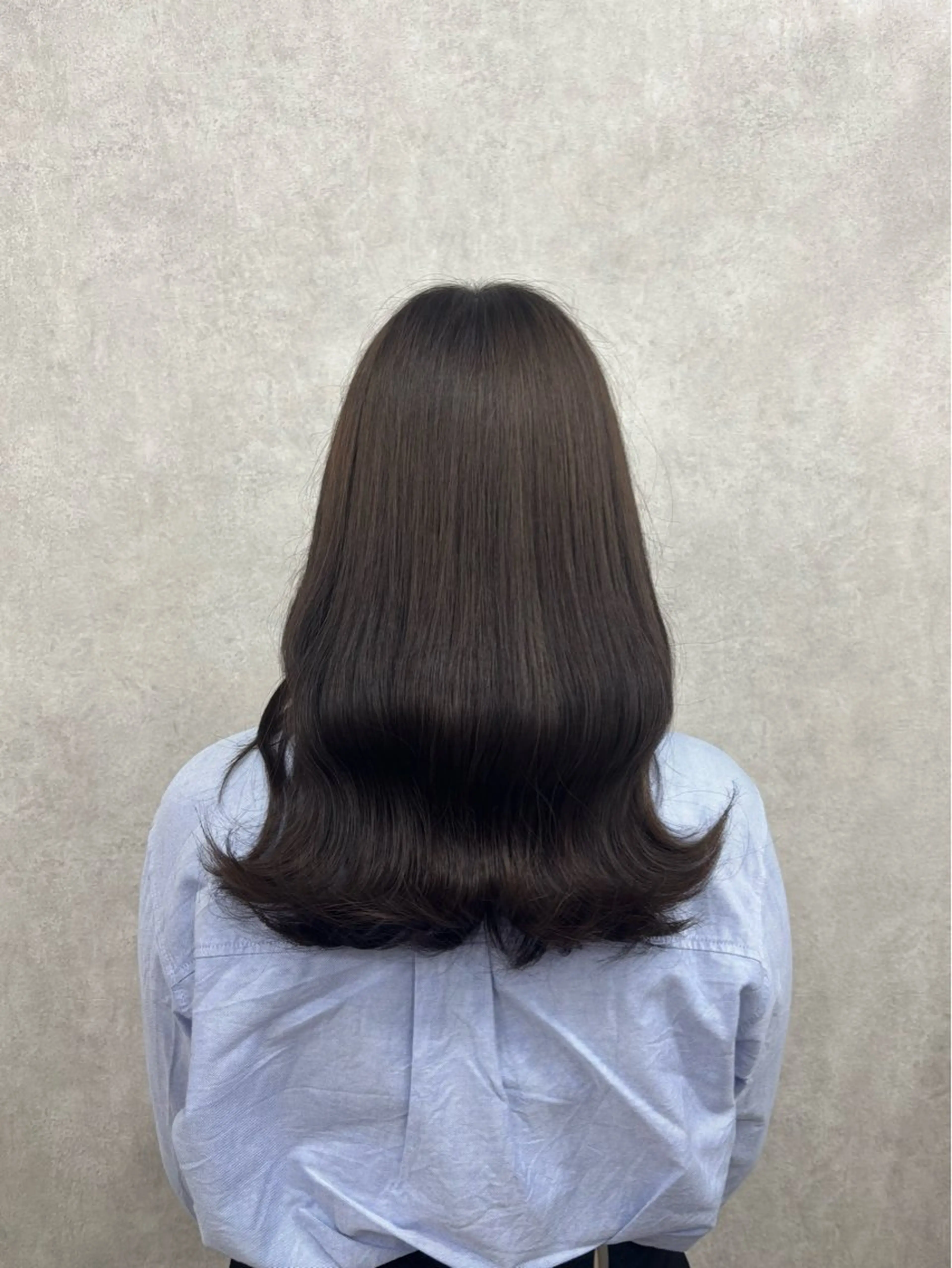 セミロング カラー ブラウンカラー 透明感カラー ヘアカラー トリートメント ヘッドスパ 倉澤 愛理のヘアスタイル