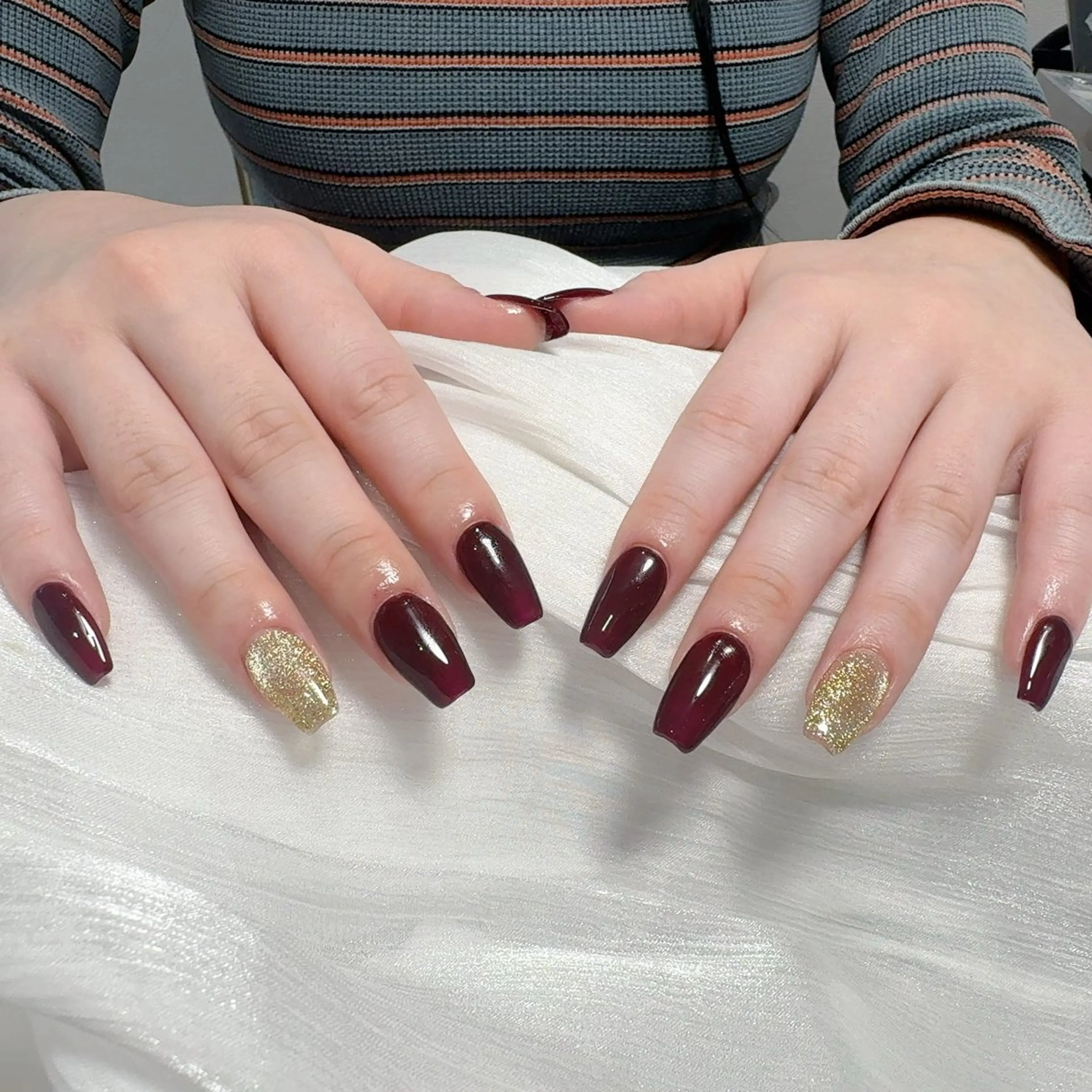 ミディアム ハンドネイル パンダ ネイルのネイルデザイン