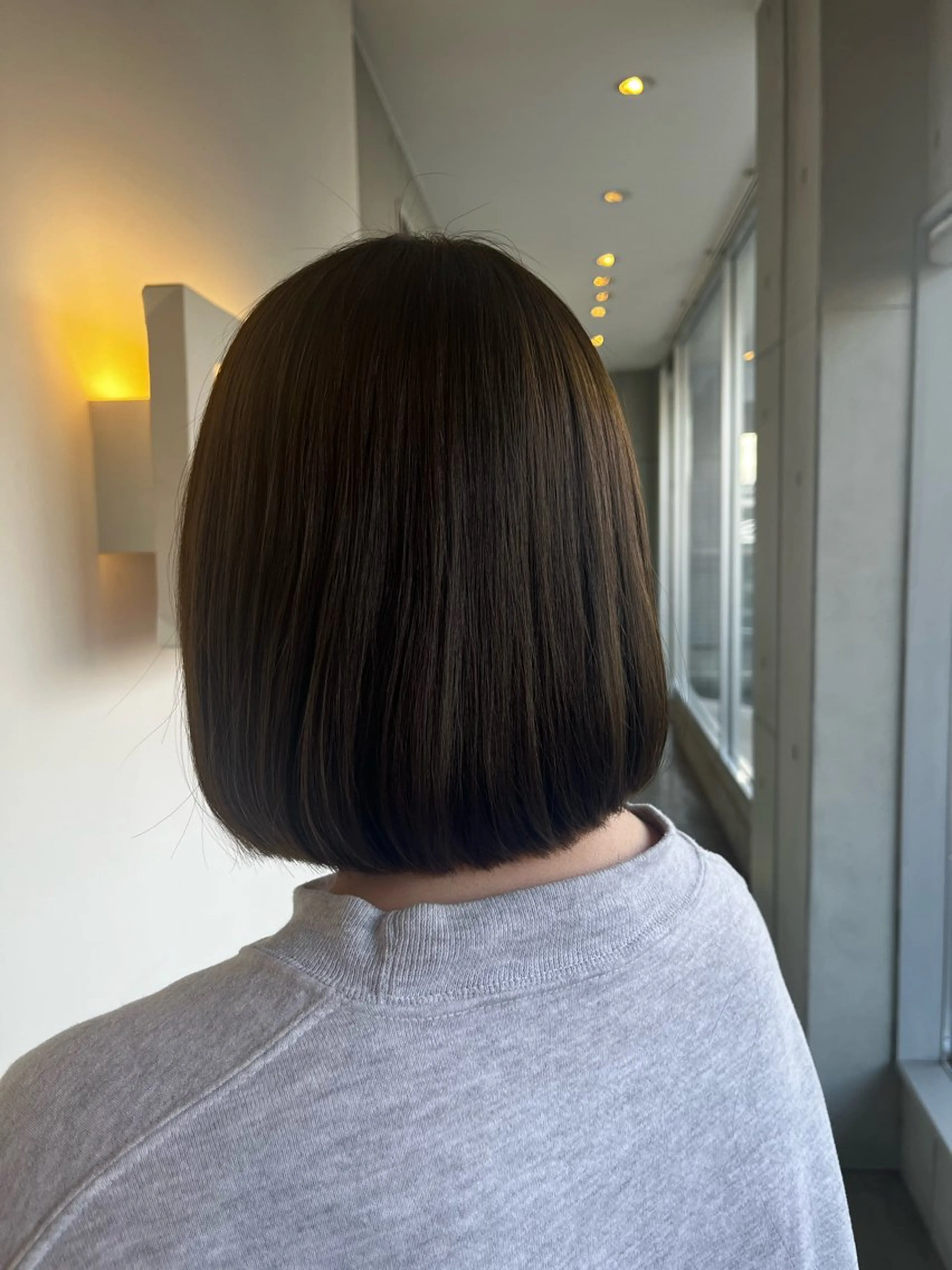 ミディアム アッシュ ボブ sharon所属・おせ ちさとのヘアスタイル