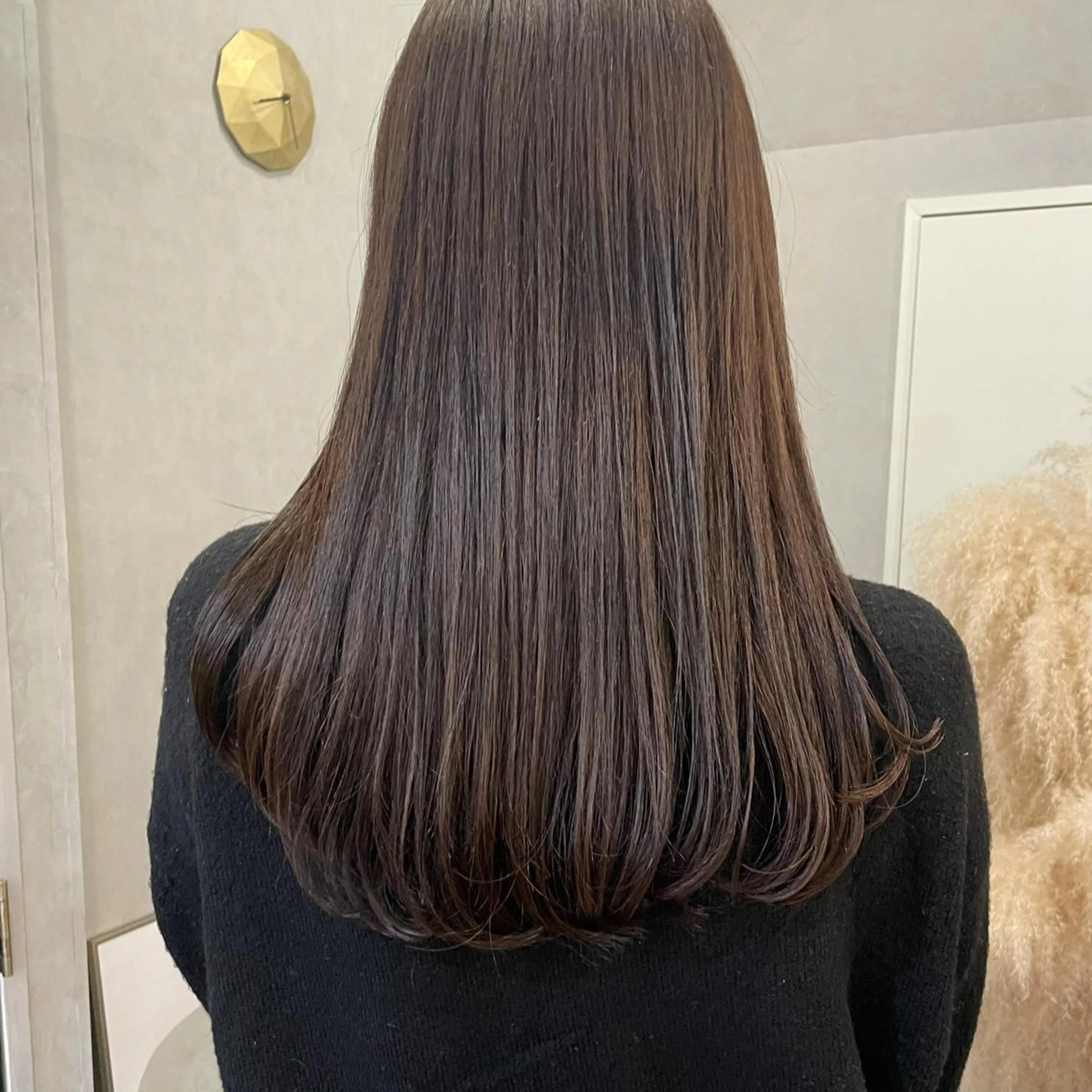 ダメージが気になる方の90%がリピート❗️❗️カット＋艶々フルカラー＋超音波トリートメント🎨の写真