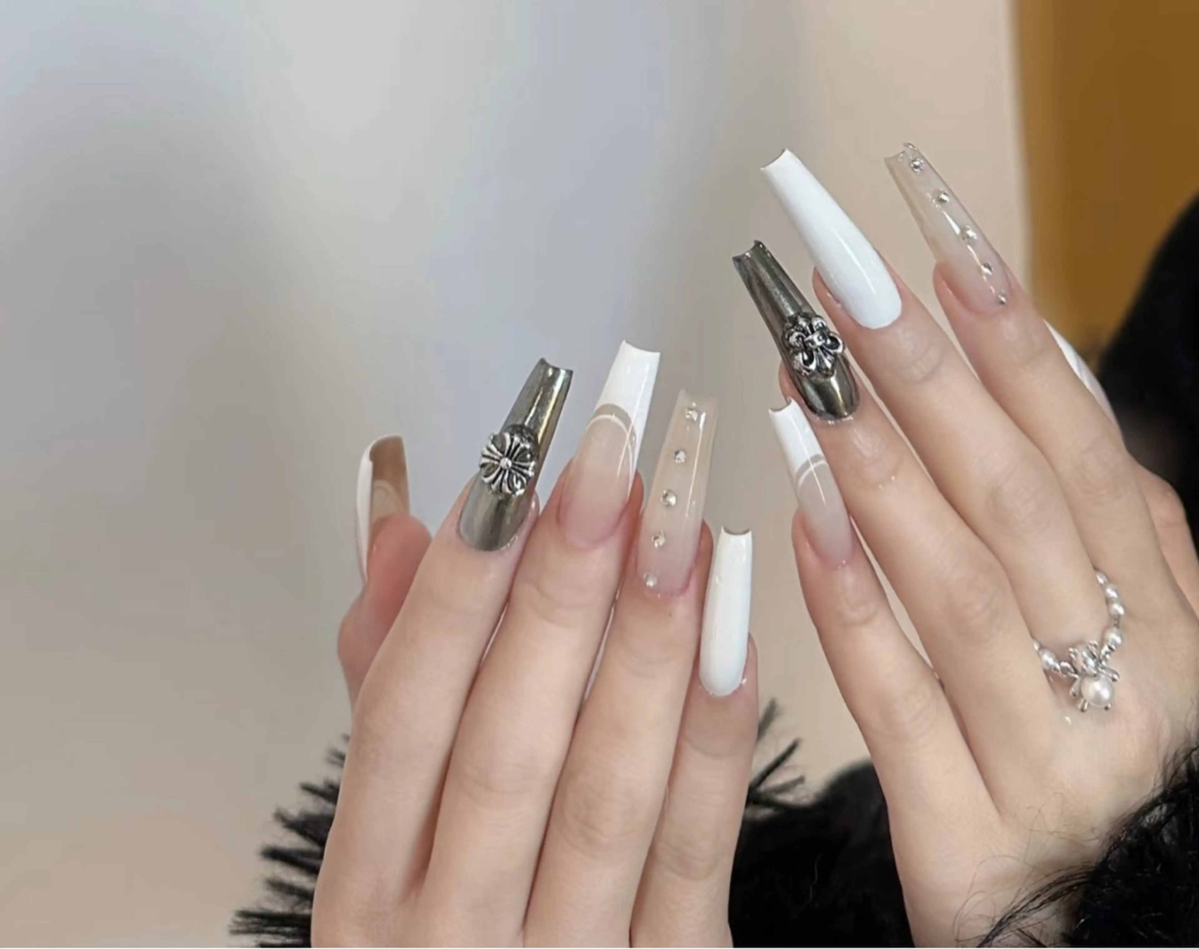 ネイル ハンドネイル 清水 吹雪のネイルデザイン