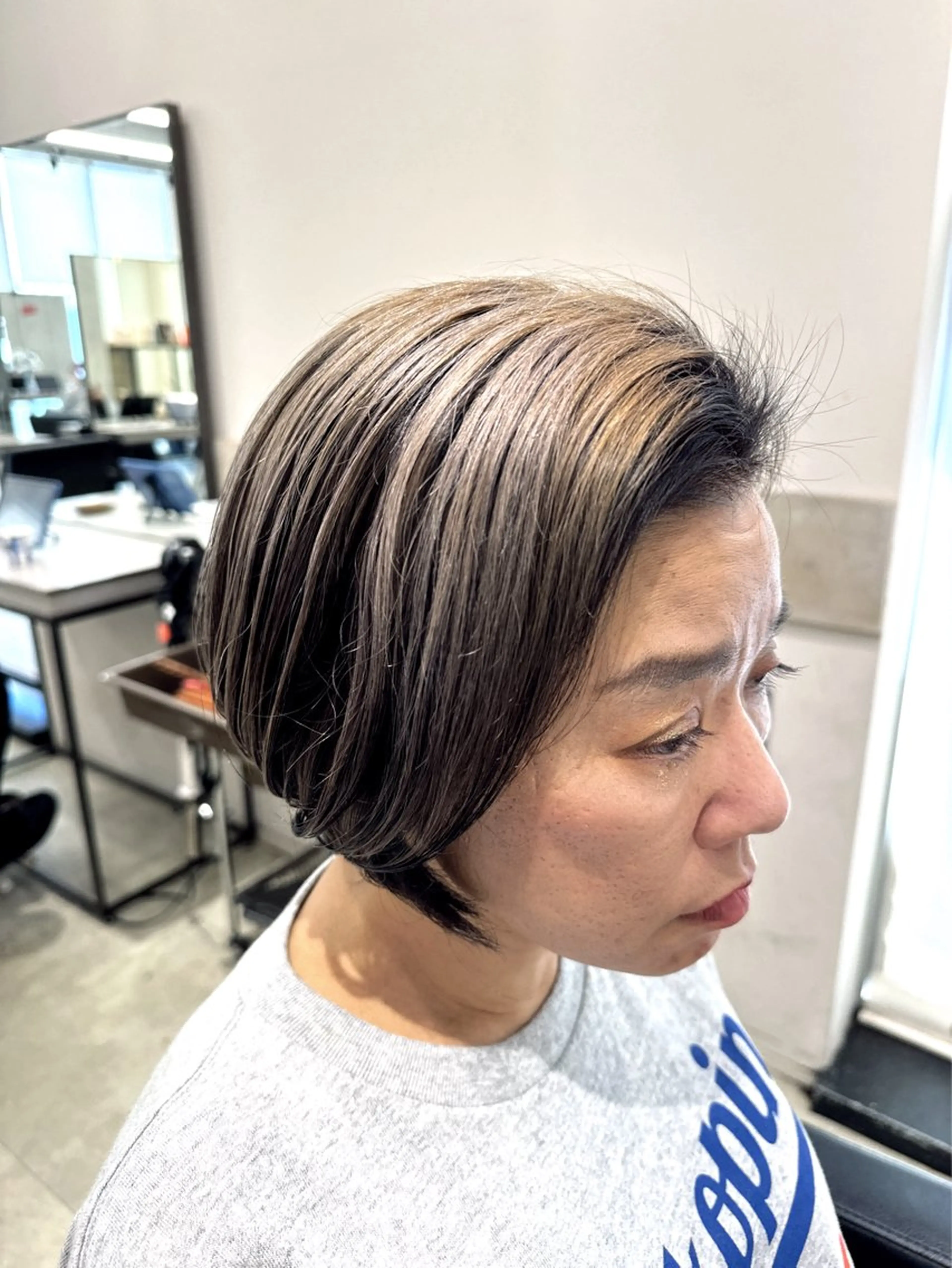 ショート カラー ヘアカラー トリートメント 透明感カラー✨艶髪 制作🌱山根あゆみのヘアスタイル