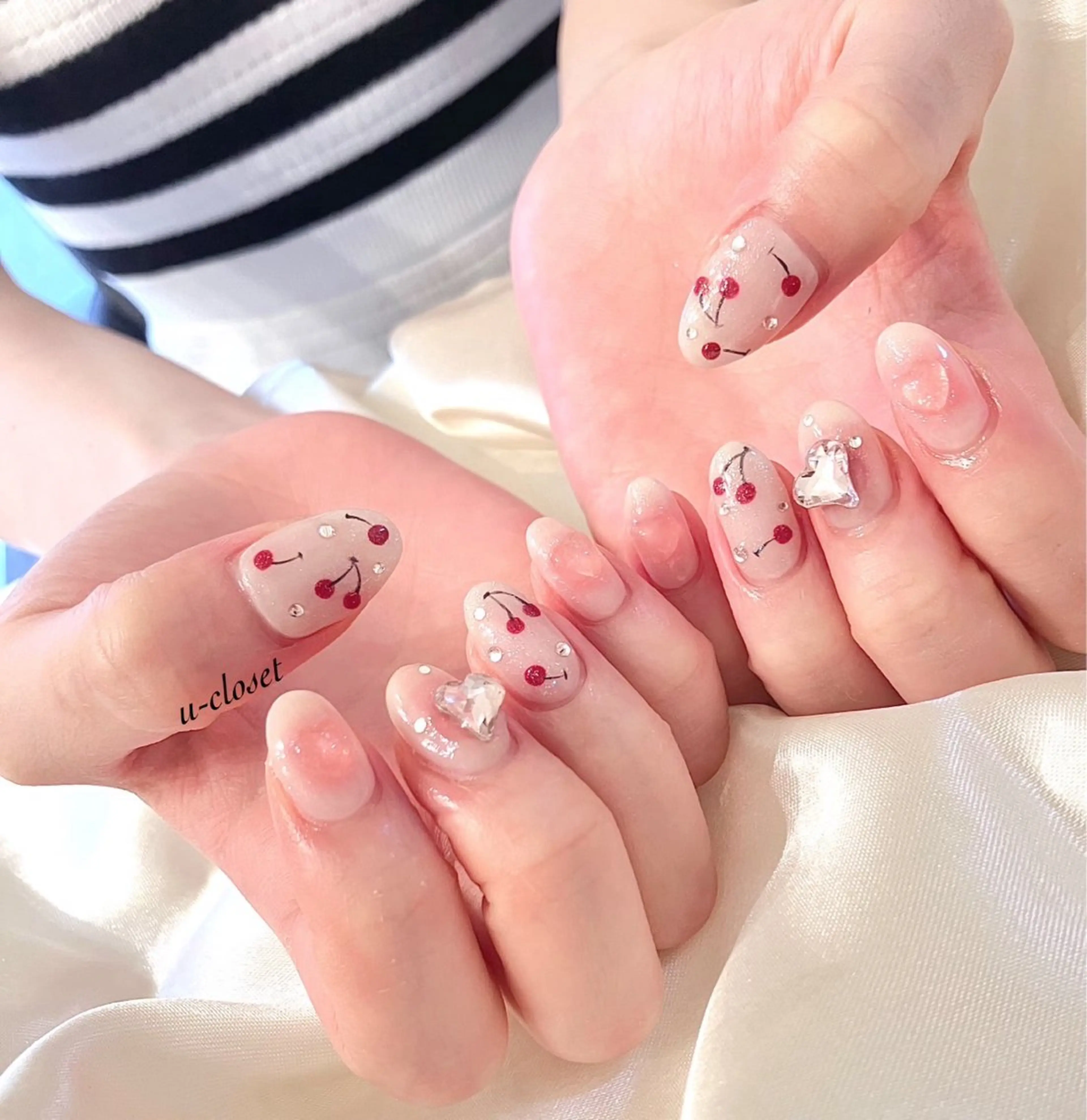 ネイル ハンドネイル u closetのネイルデザイン