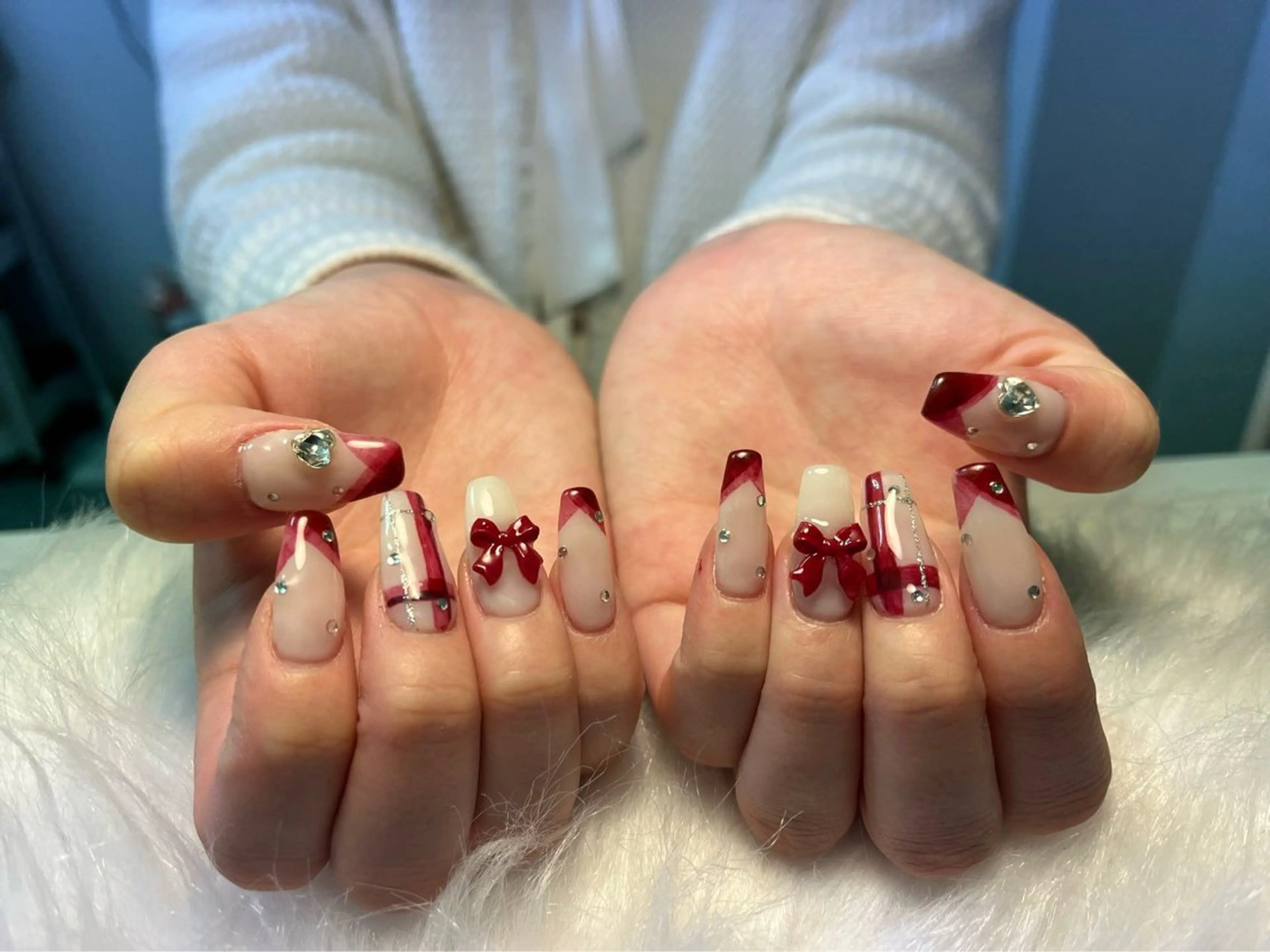 【チップ長出し】✨チップ長さ出し10本+持ち込みデザインパーツつけ放題(描き無し)10本🩷の写真