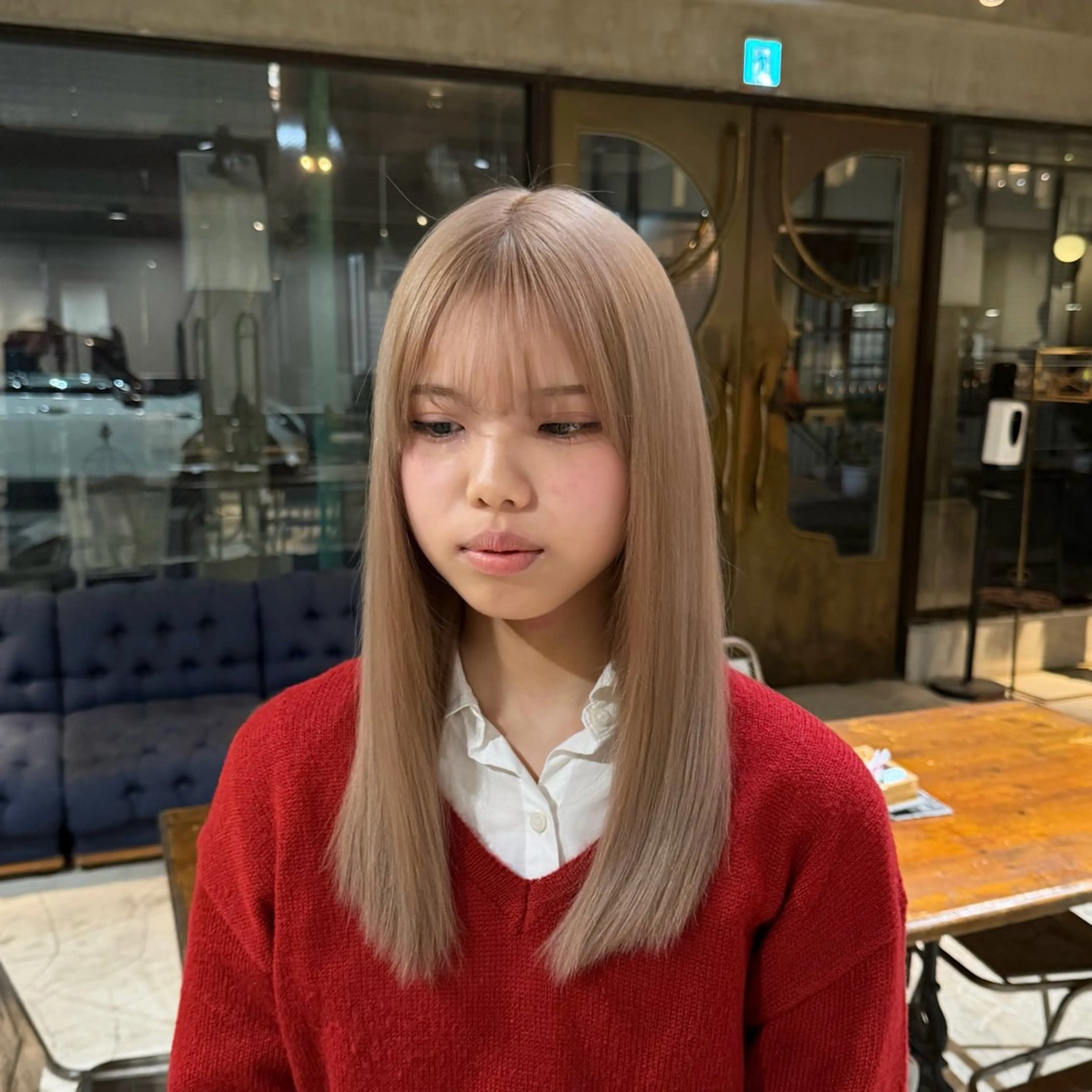 ロング カラー ヘアカラー トリートメント ⚜️ブリーチ× 透明感✨Hayatoのヘアスタイル