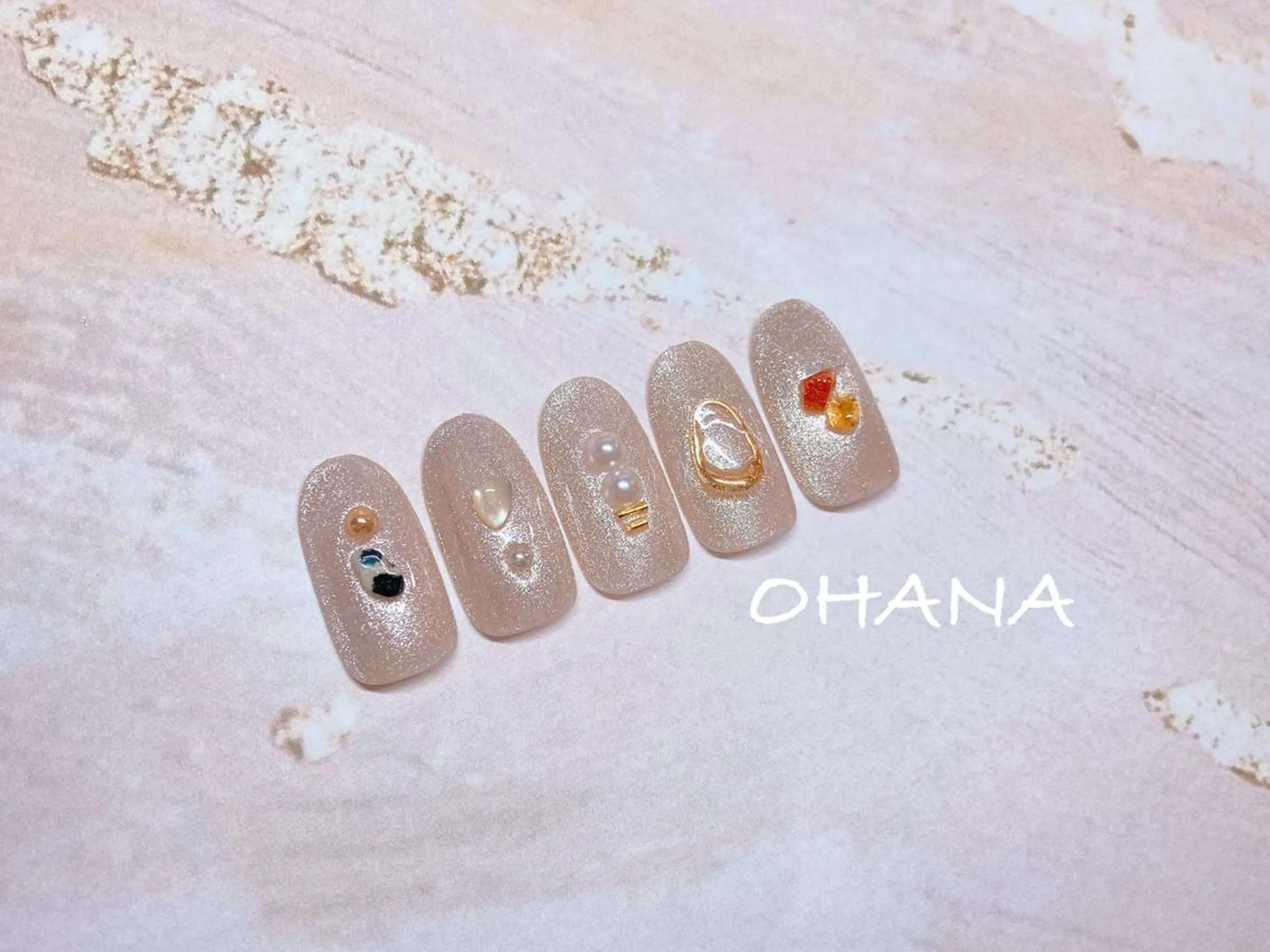 ネイル べっ甲ネイル フットネイル マグネットネイル ミラーネイル ニュアンスネイル nailroom  OHANA所属・nailroom OHANA🌴のネイルデザイン