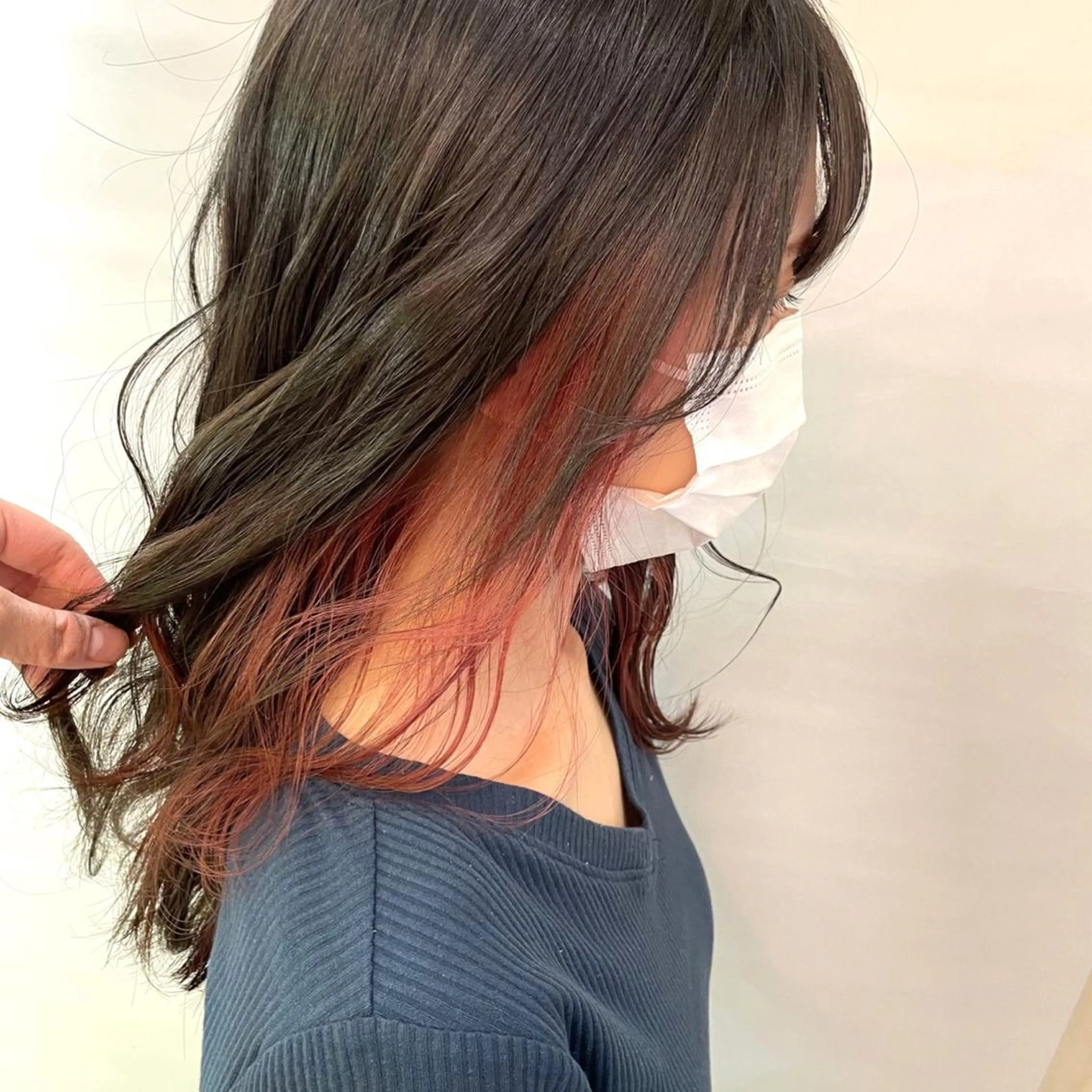 セミロング カラー ヘアカラー 佐藤 梨里花 ❤︎のヘアスタイル