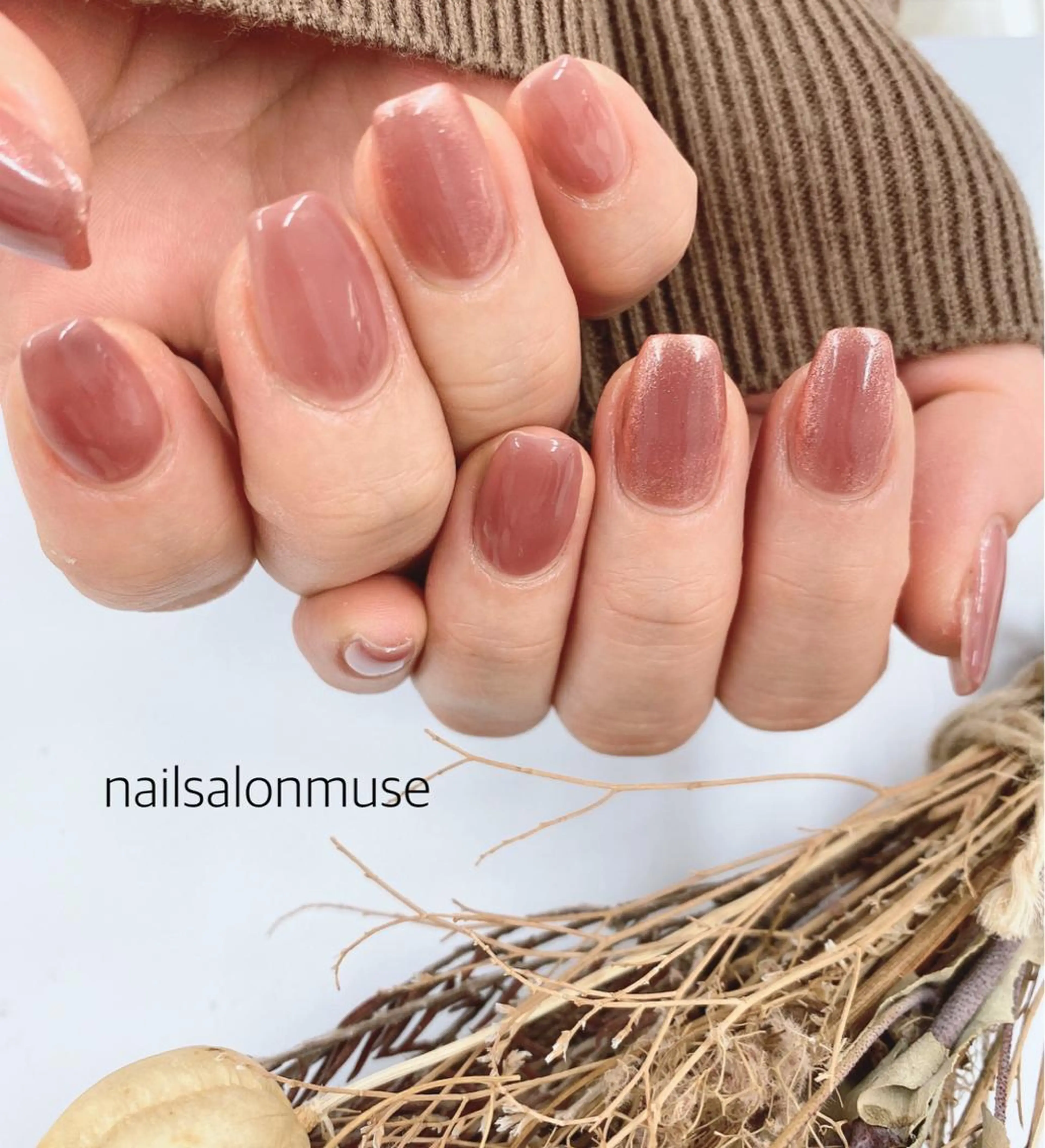 ネイル ミラーネイル ハンドネイル Nail salon Museのネイルデザイン