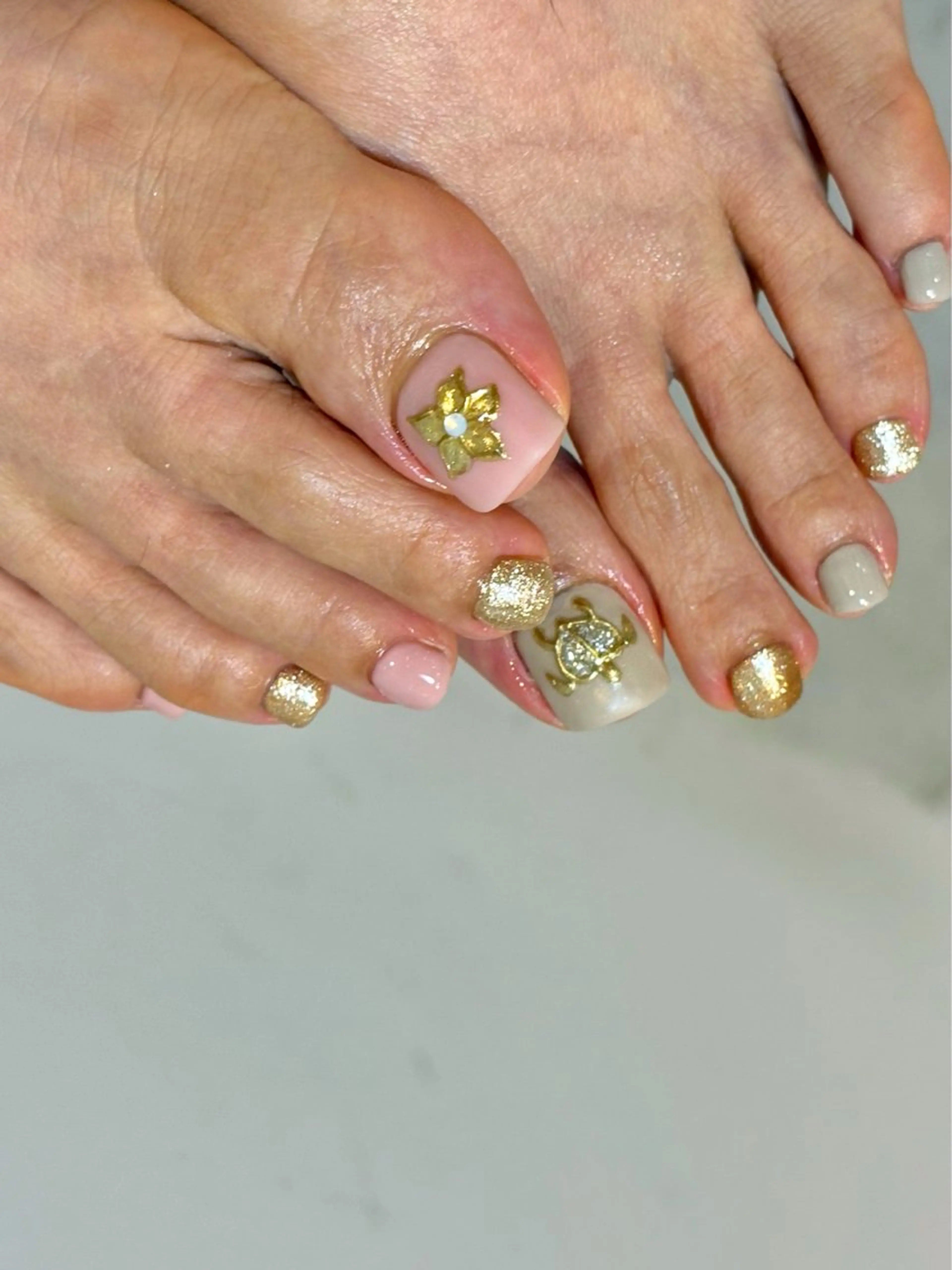 ネイル フットネイル FIORITURA Maikoのネイルデザイン