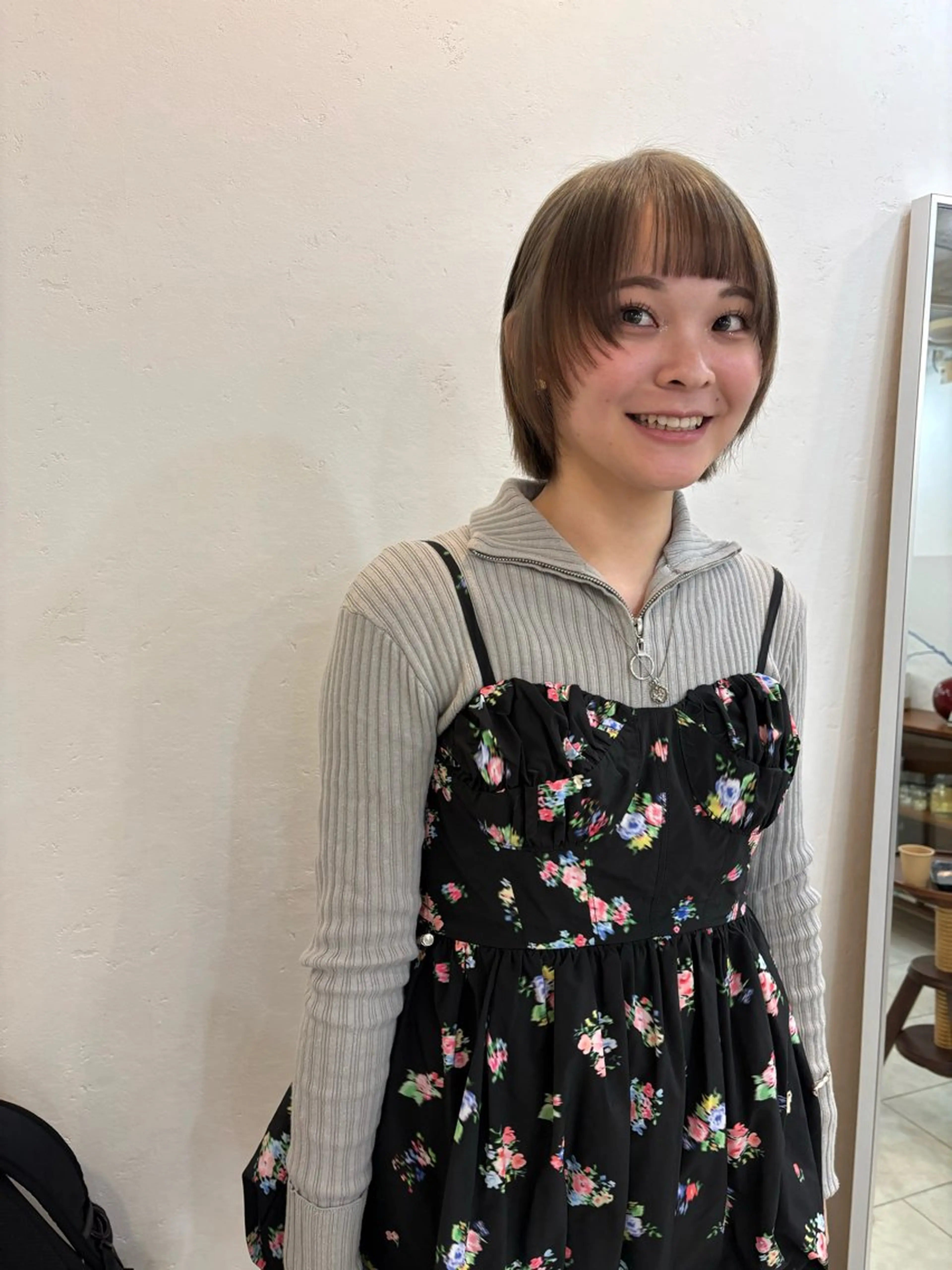 ショート カラー カット ヘアカラー NOUN所属・eri kinjoのヘアスタイル