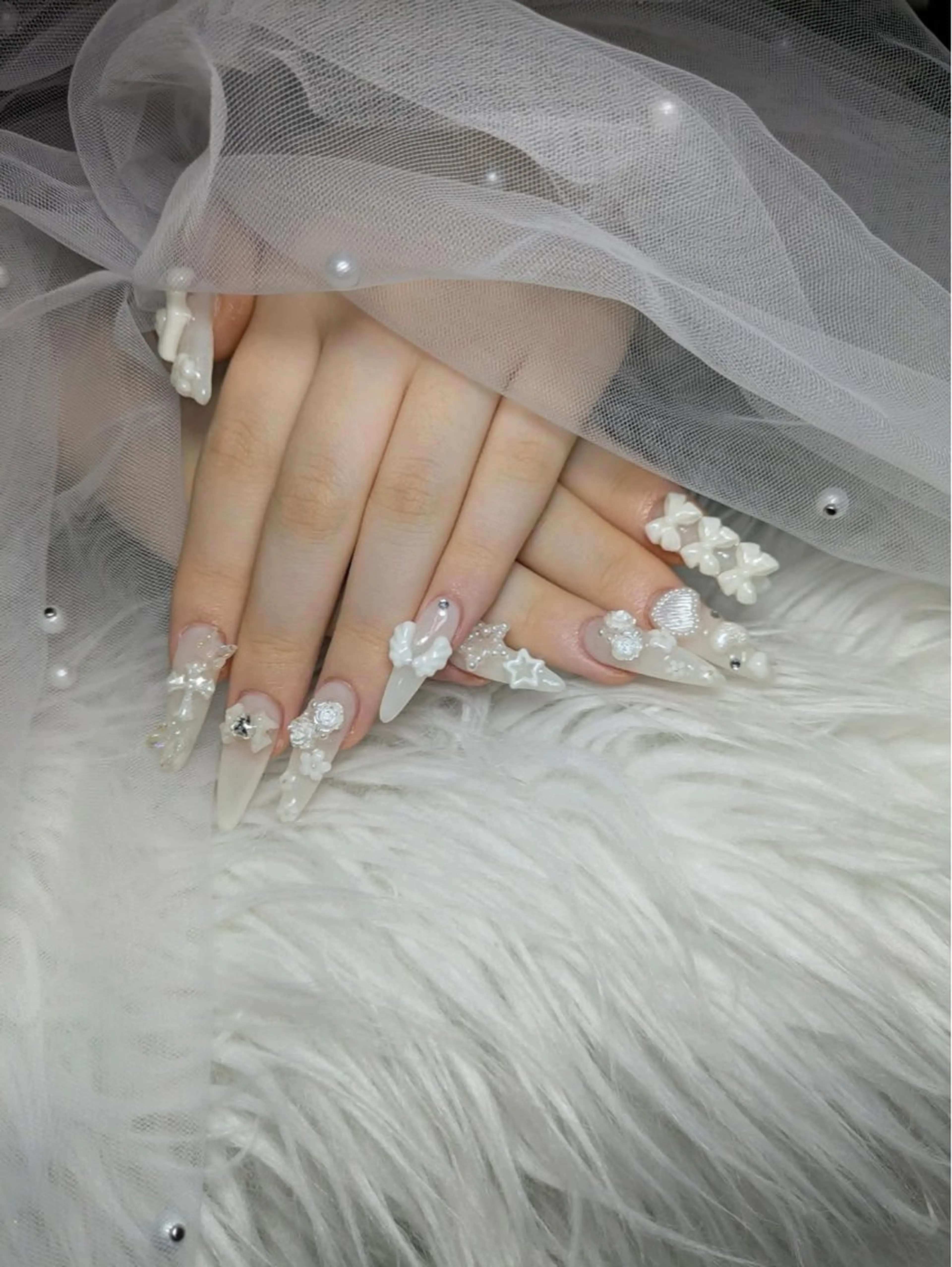 カラー RUBY NAIL SPAのネイルデザイン