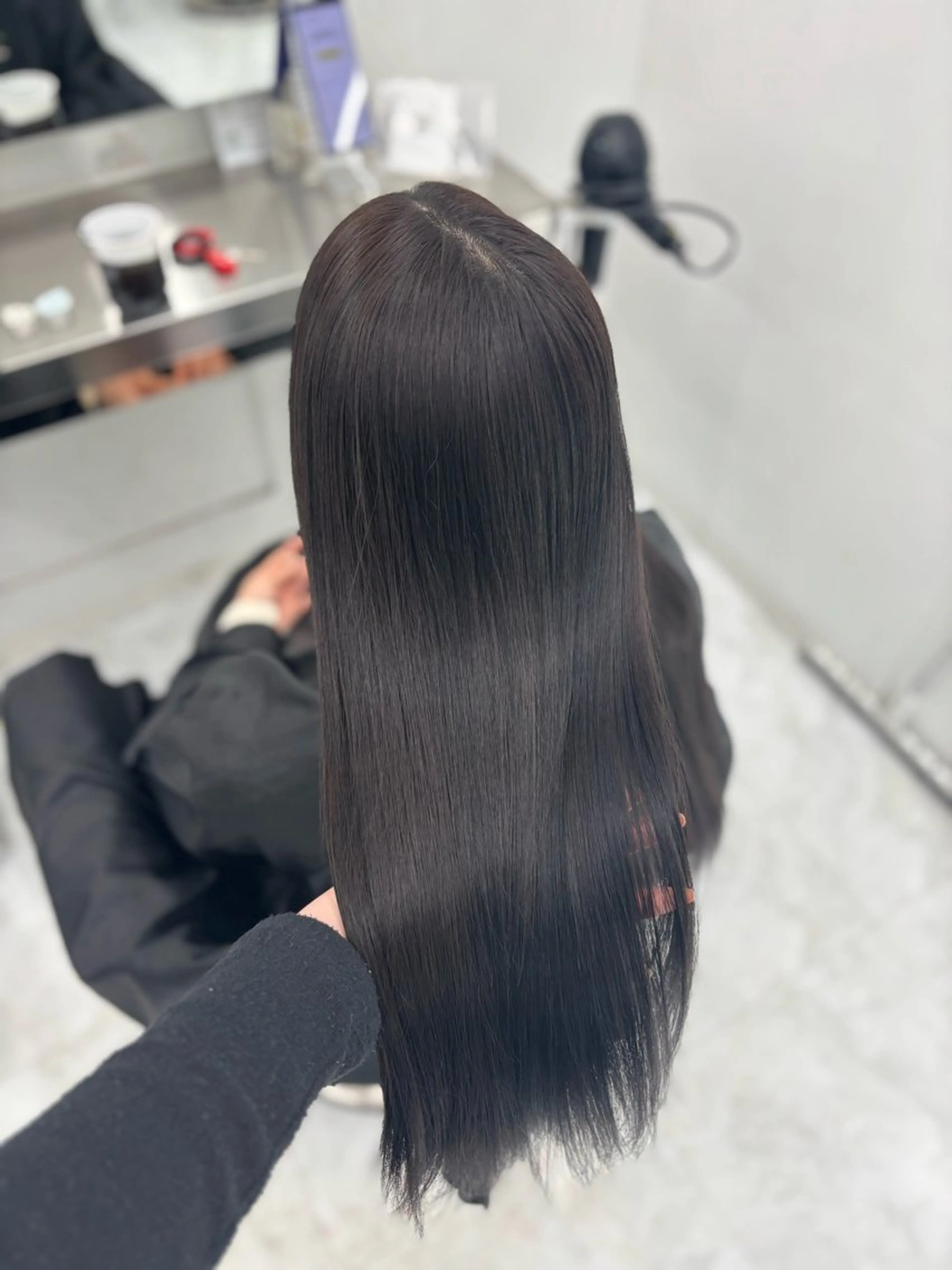 ロング カラー ヘアカラー トリートメント 韓国風暗髪ヘア🤍 🫧MIREIのヘアスタイル