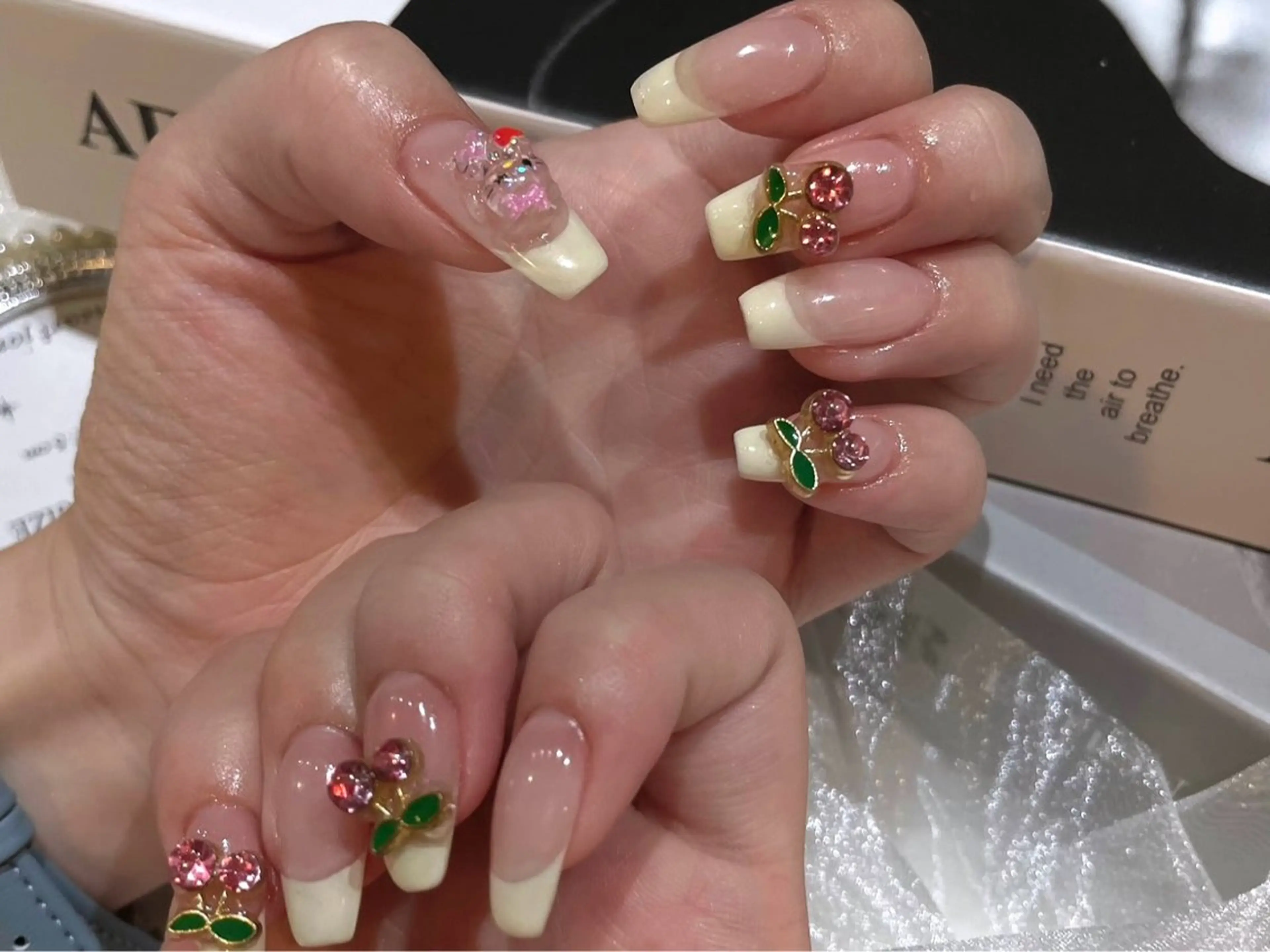 ネイル serentia所属・Serentia Aoiのネイルデザイン