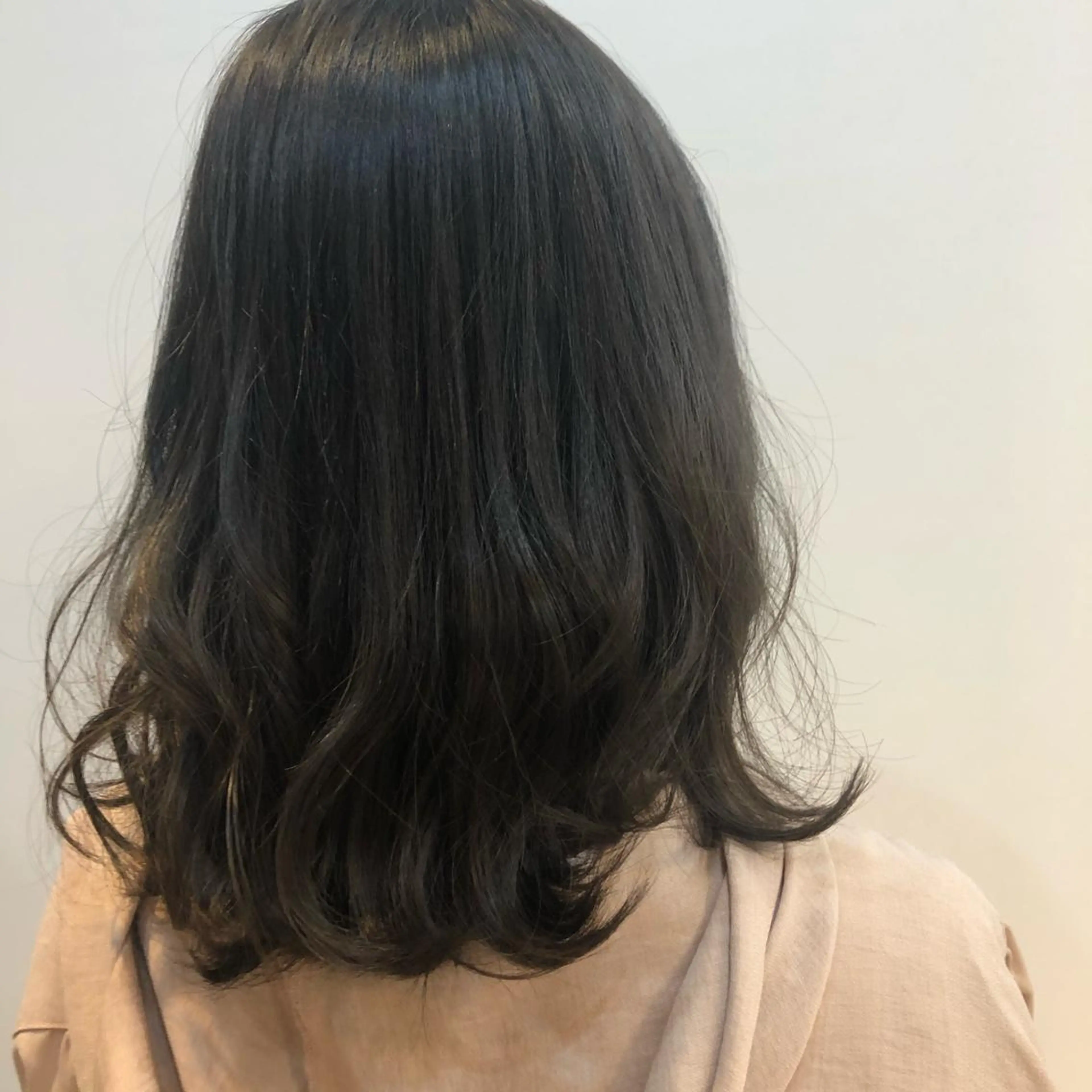 セミロング カラー 為近日向子🐥暖色 💘顔周りカット🌈のヘアスタイル