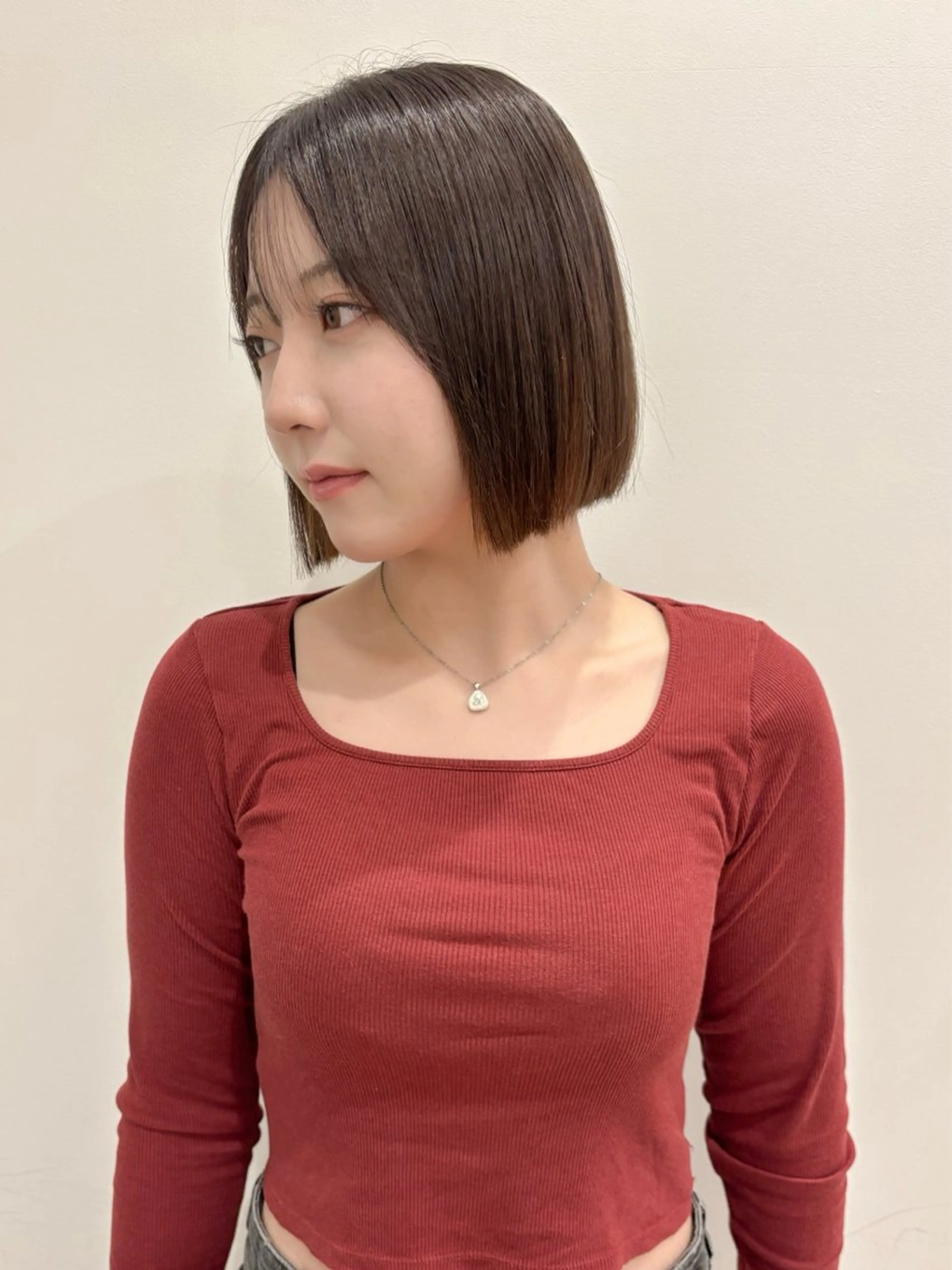 ショート 韓国ボブ/顔周り/べ ージュ/織田百華🎀のヘアスタイル