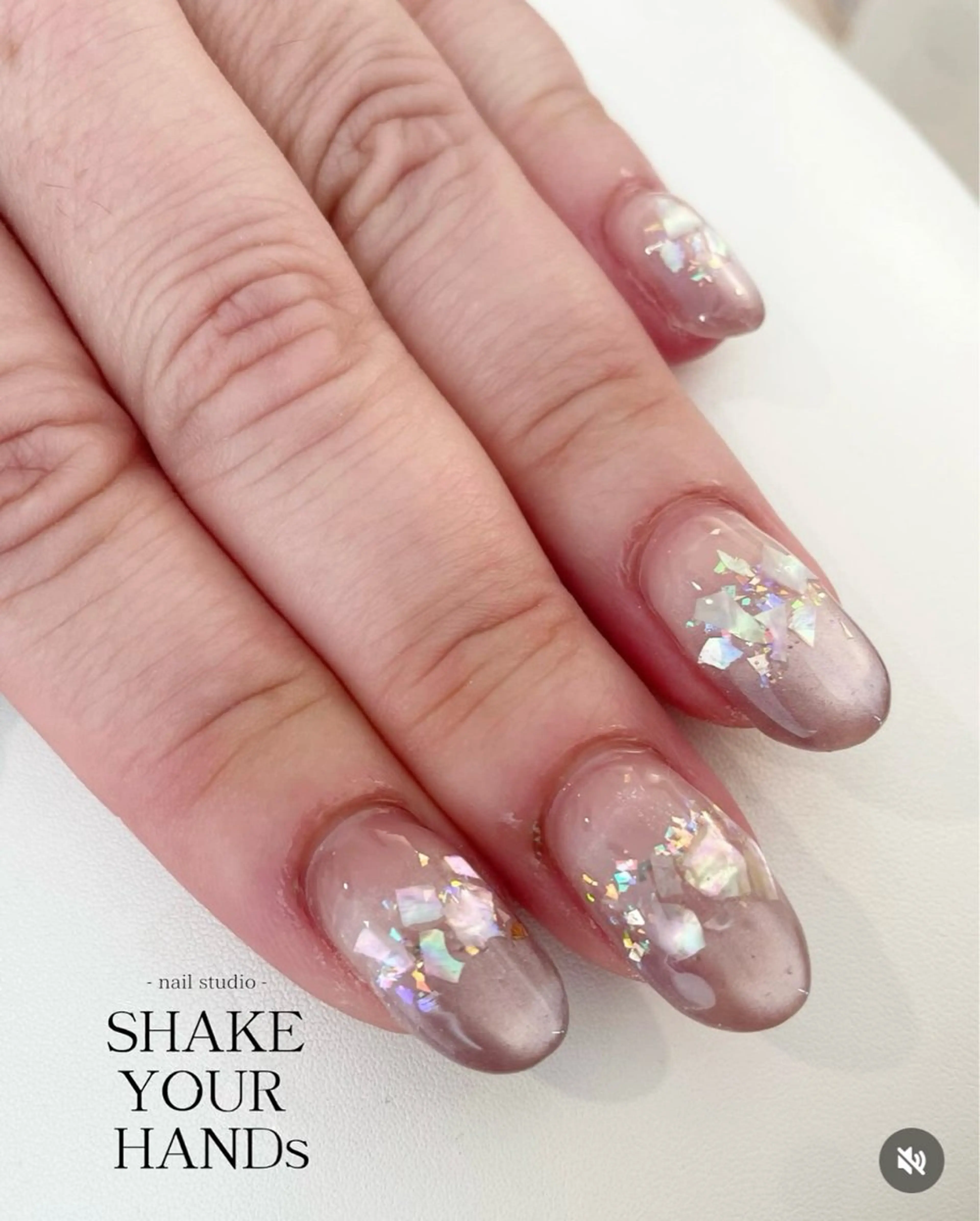 ネイル ハンドネイル ネイルスタジオ シェイクユアハンズのネイルデザイン