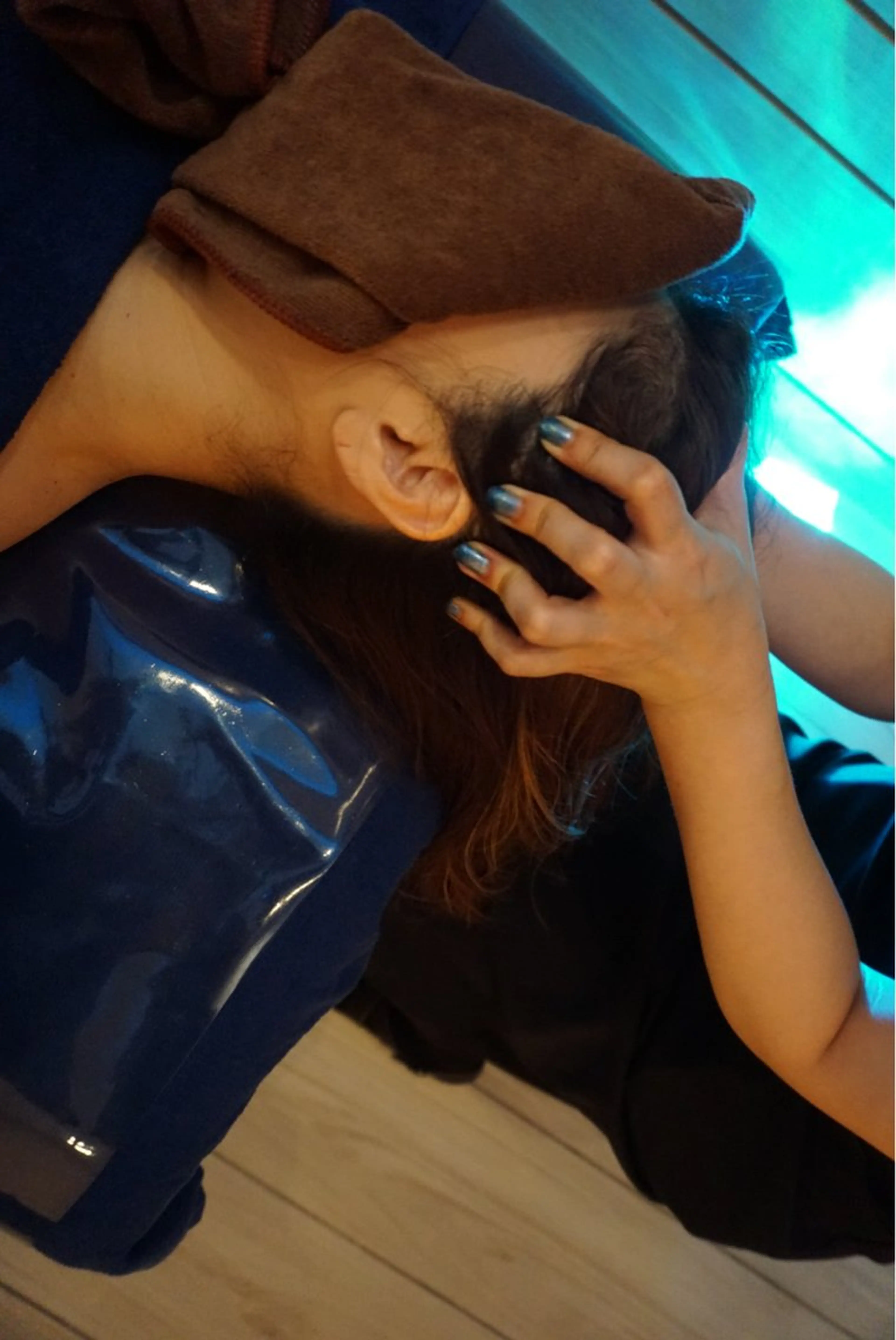 頭心ドライヘッドスパは、オールハンドで頭皮をしっかりほぐしていきます。の写真