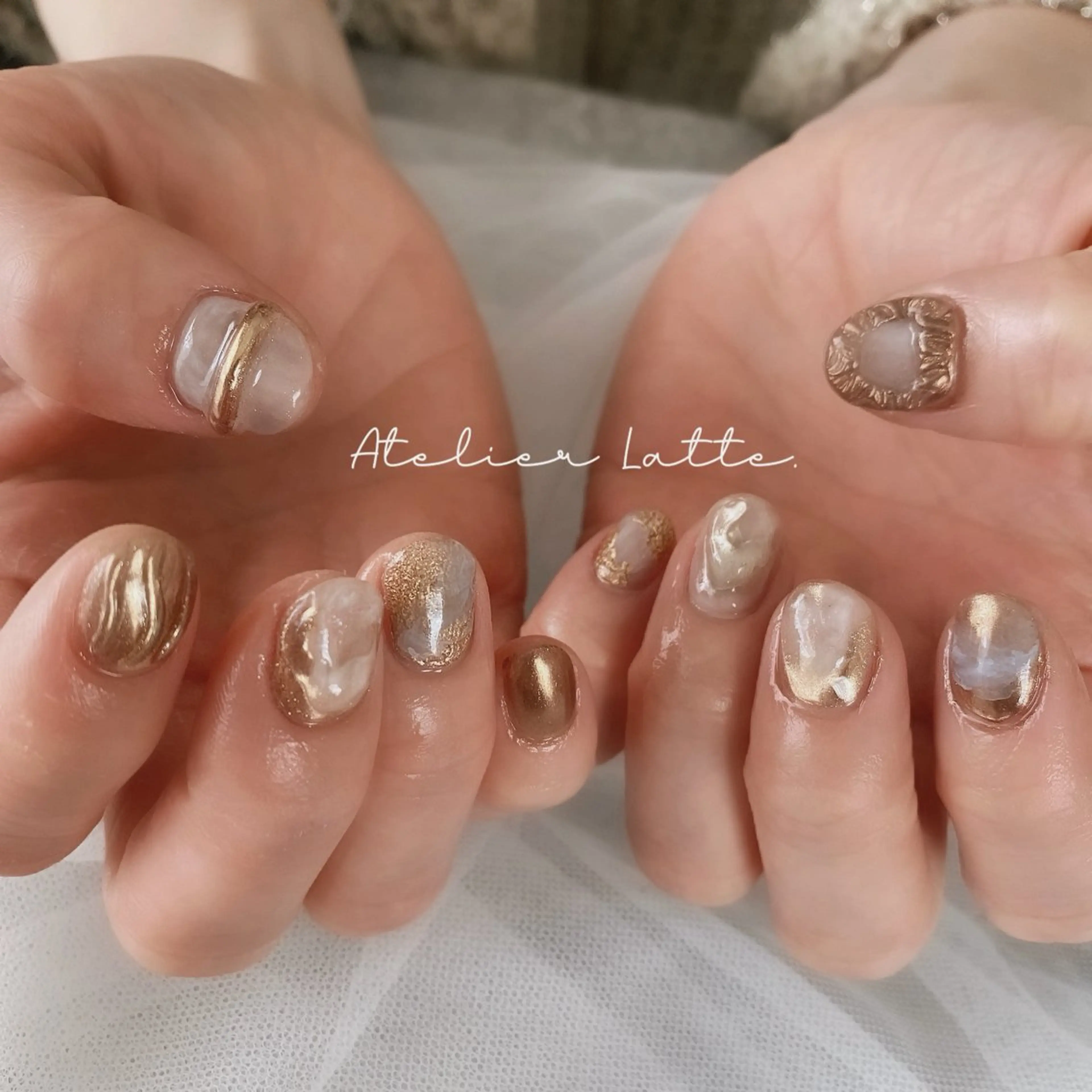 ニュアンス(左右違うデザイン)の写真