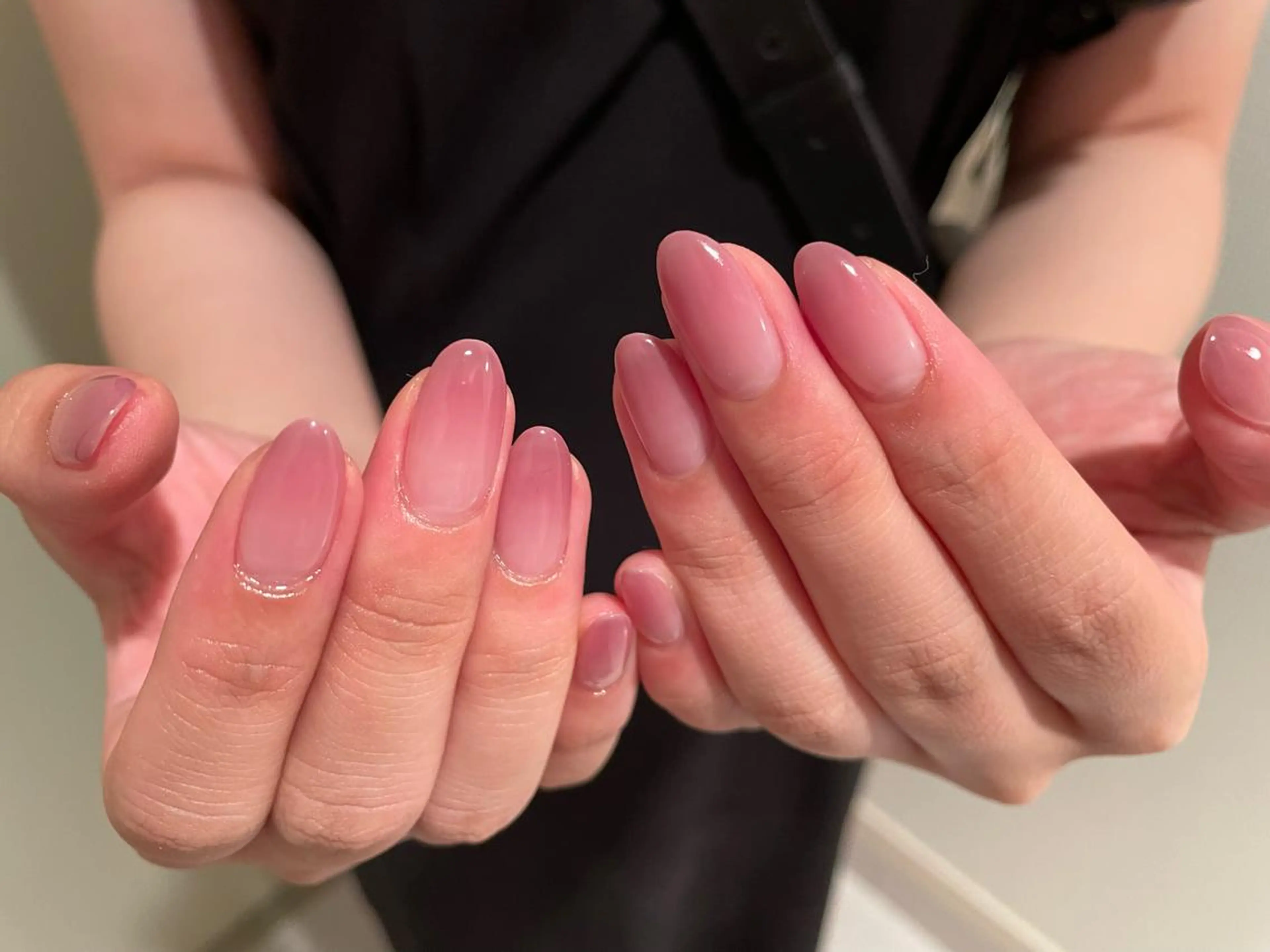 ネイル ハンドネイル ハンドケア Ami 🦥のネイルデザイン