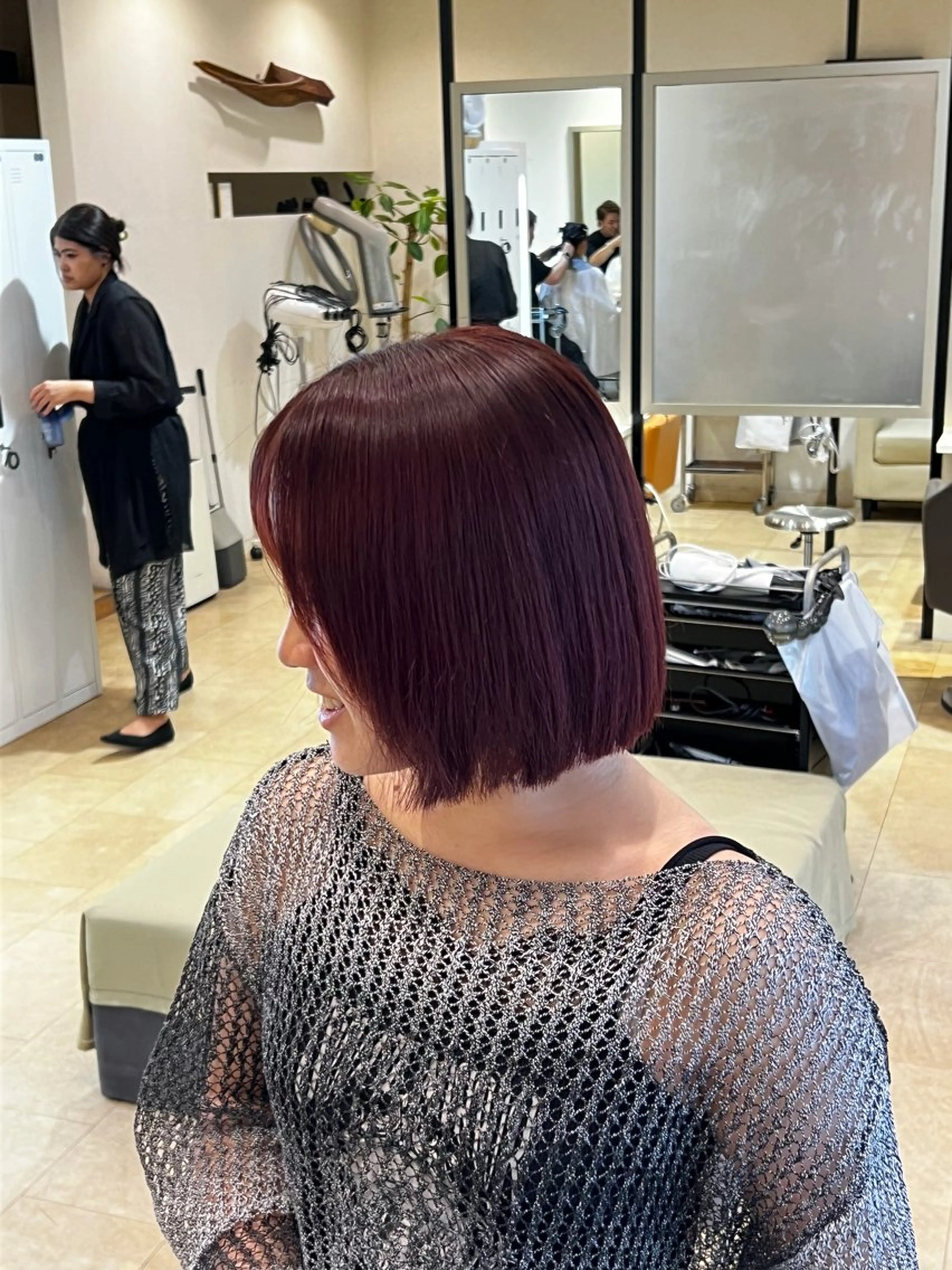 ミディアム カラー ボルドーカラー hina/トレンド スタイルNo.1🎀のヘアスタイル