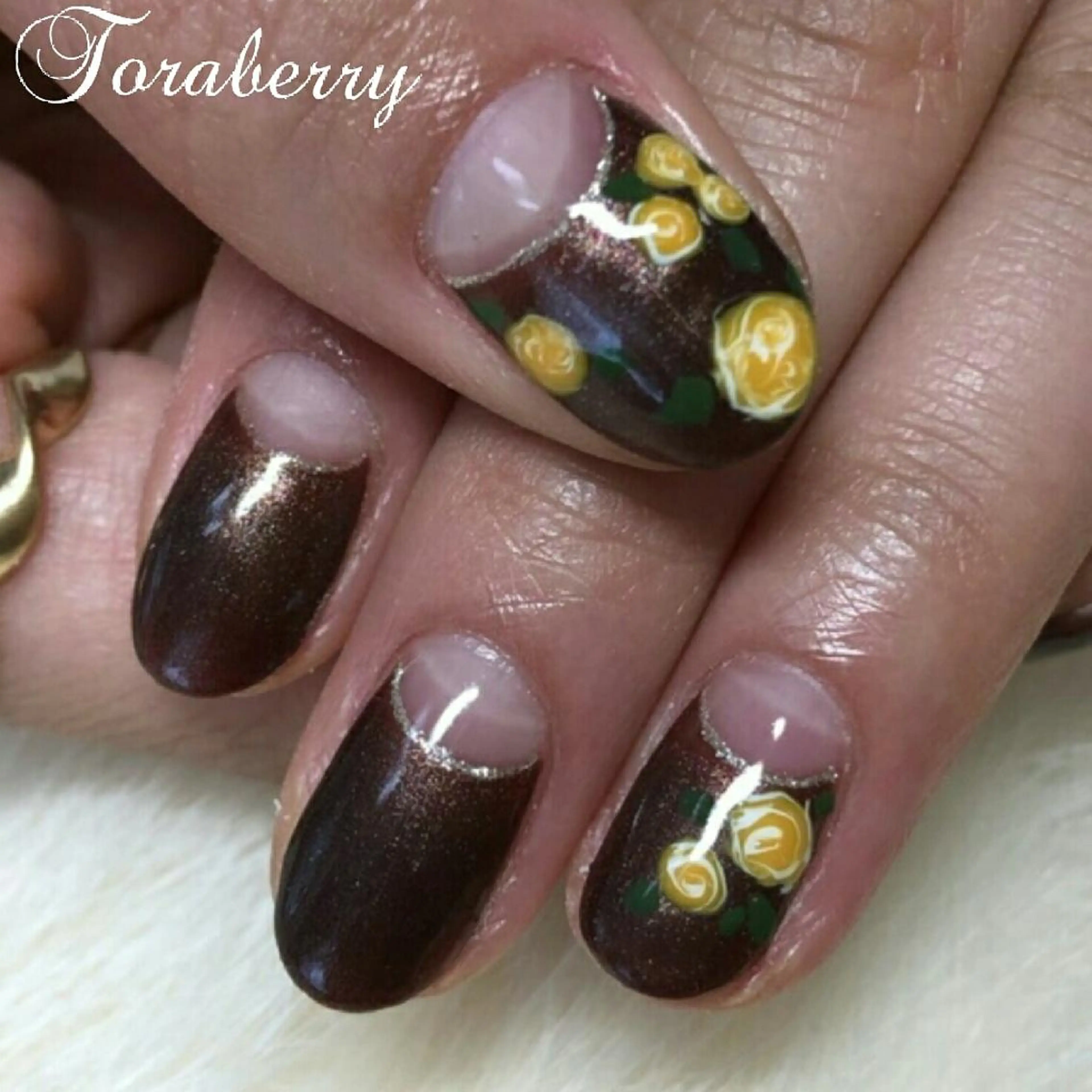 ネイル フレンチネイル 逆フレンチ ハンドネイル ネイリスト なつみのネイルデザイン