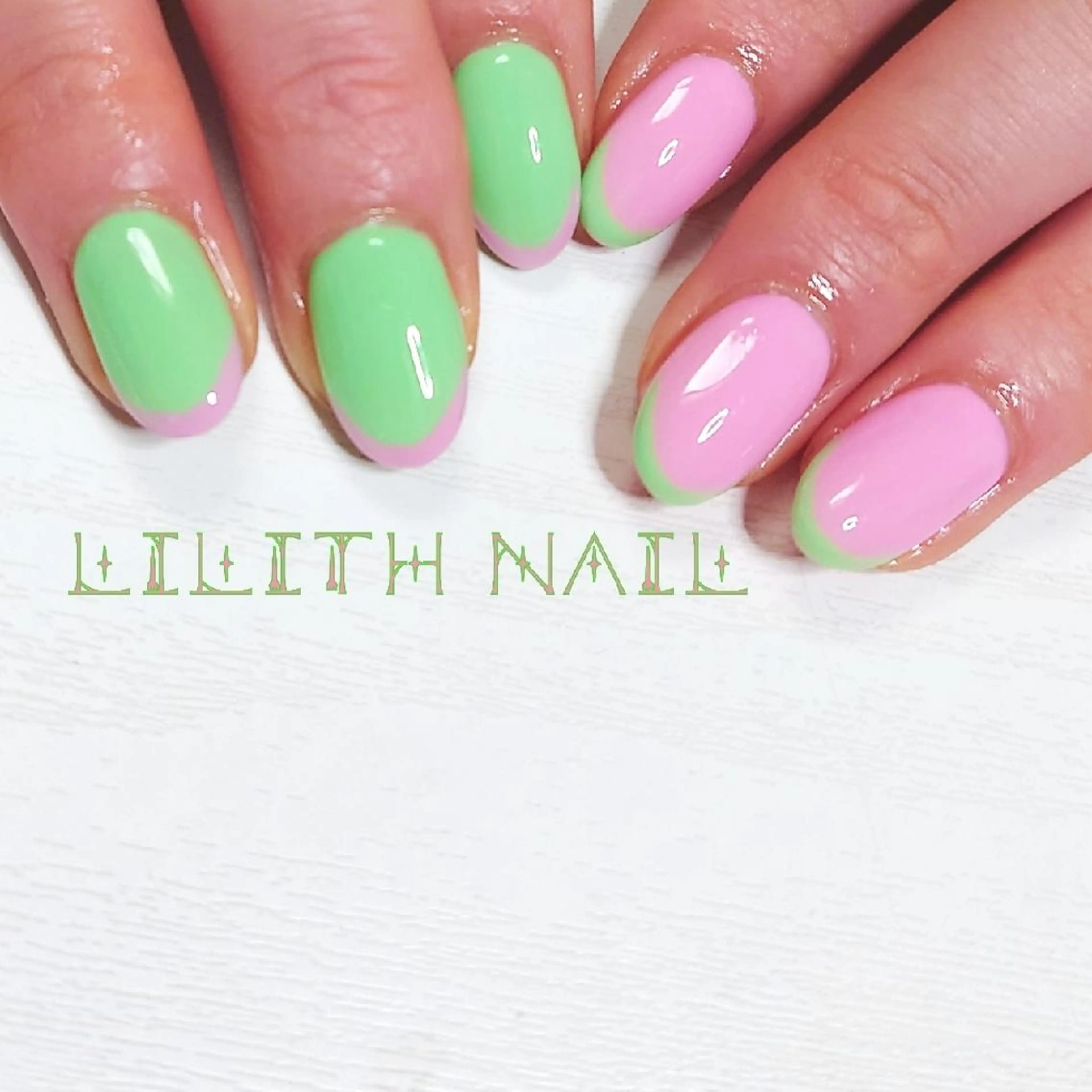 ネイル フレンチネイル ハンドネイル Lilith Nailのネイルデザイン