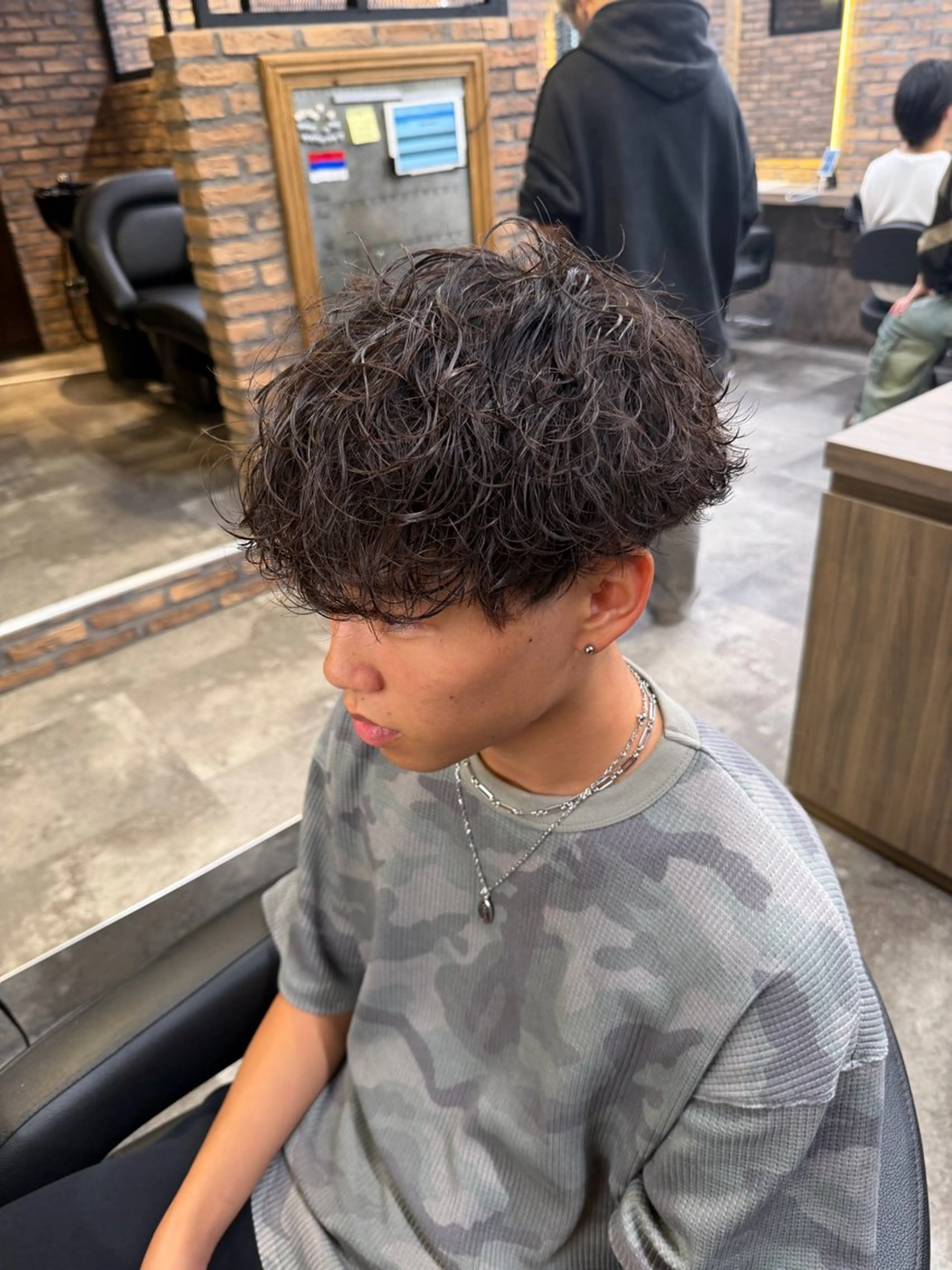 ミディアム カット パーマ ヘアセット メンズ特化 水口湧太のヘアスタイル