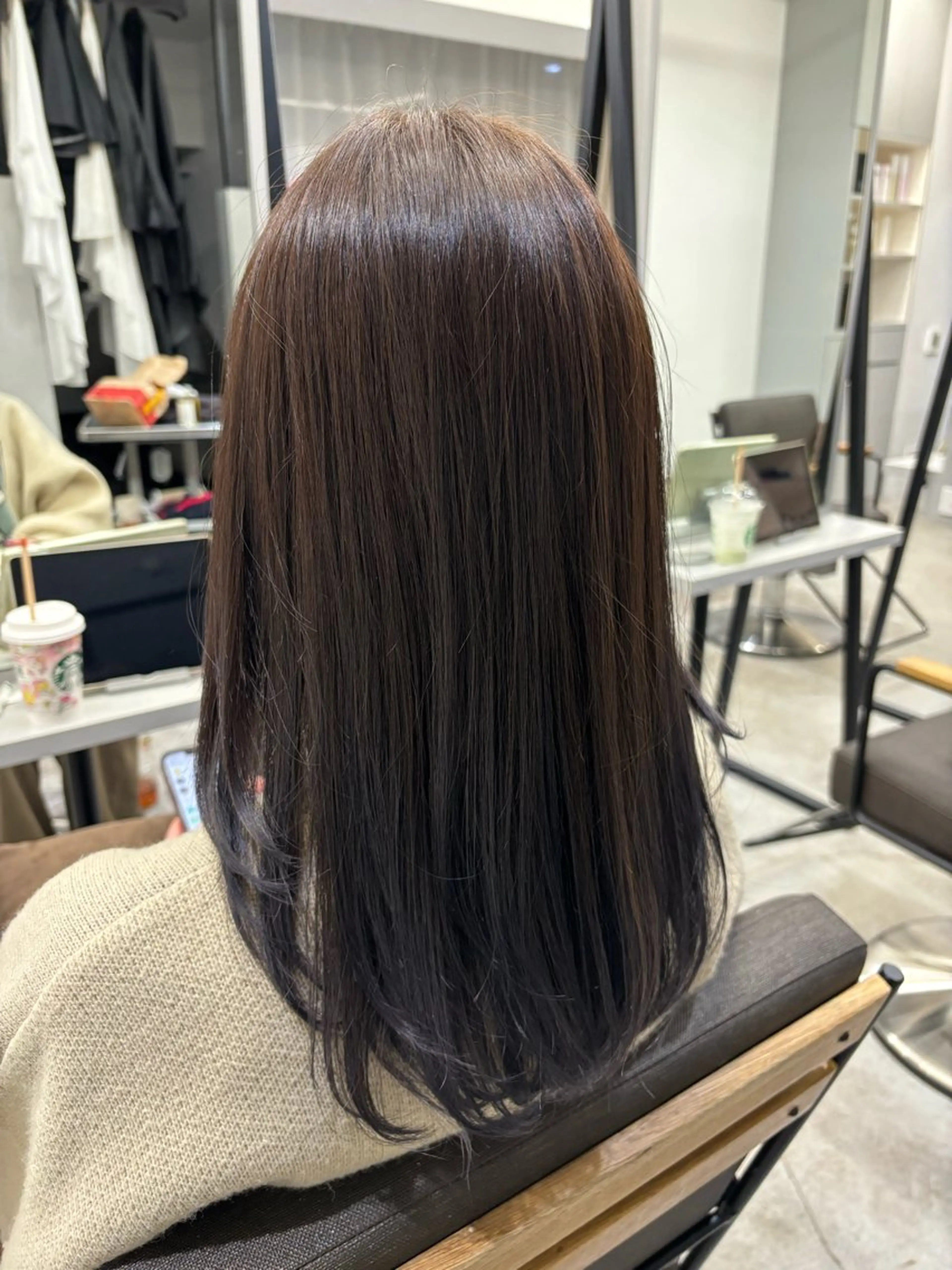 セミロング カラー メンズパーマ/透明感 カラー/影山乃愛のヘアスタイル