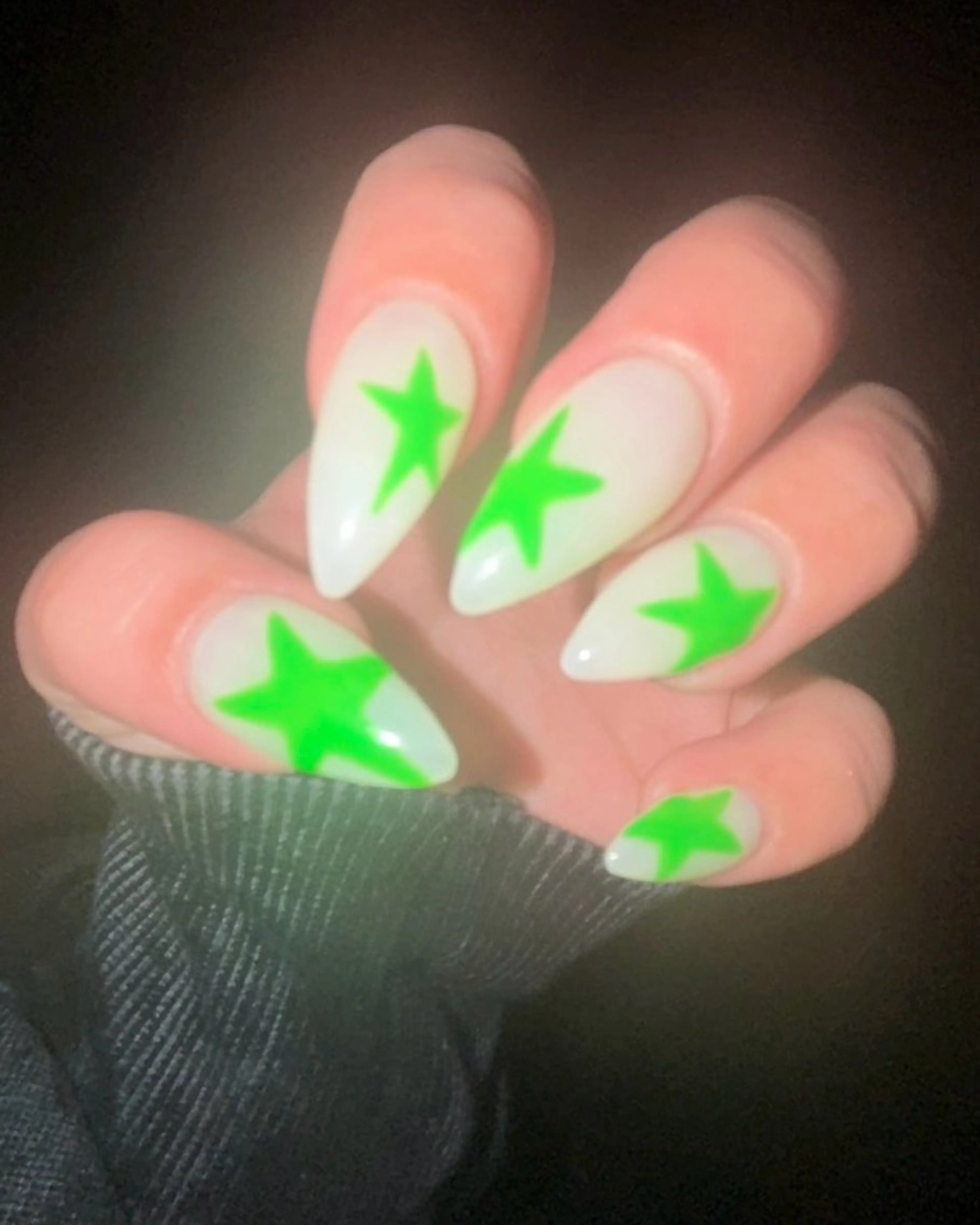 ネイル 文 /個性派ネイルのネイルデザイン